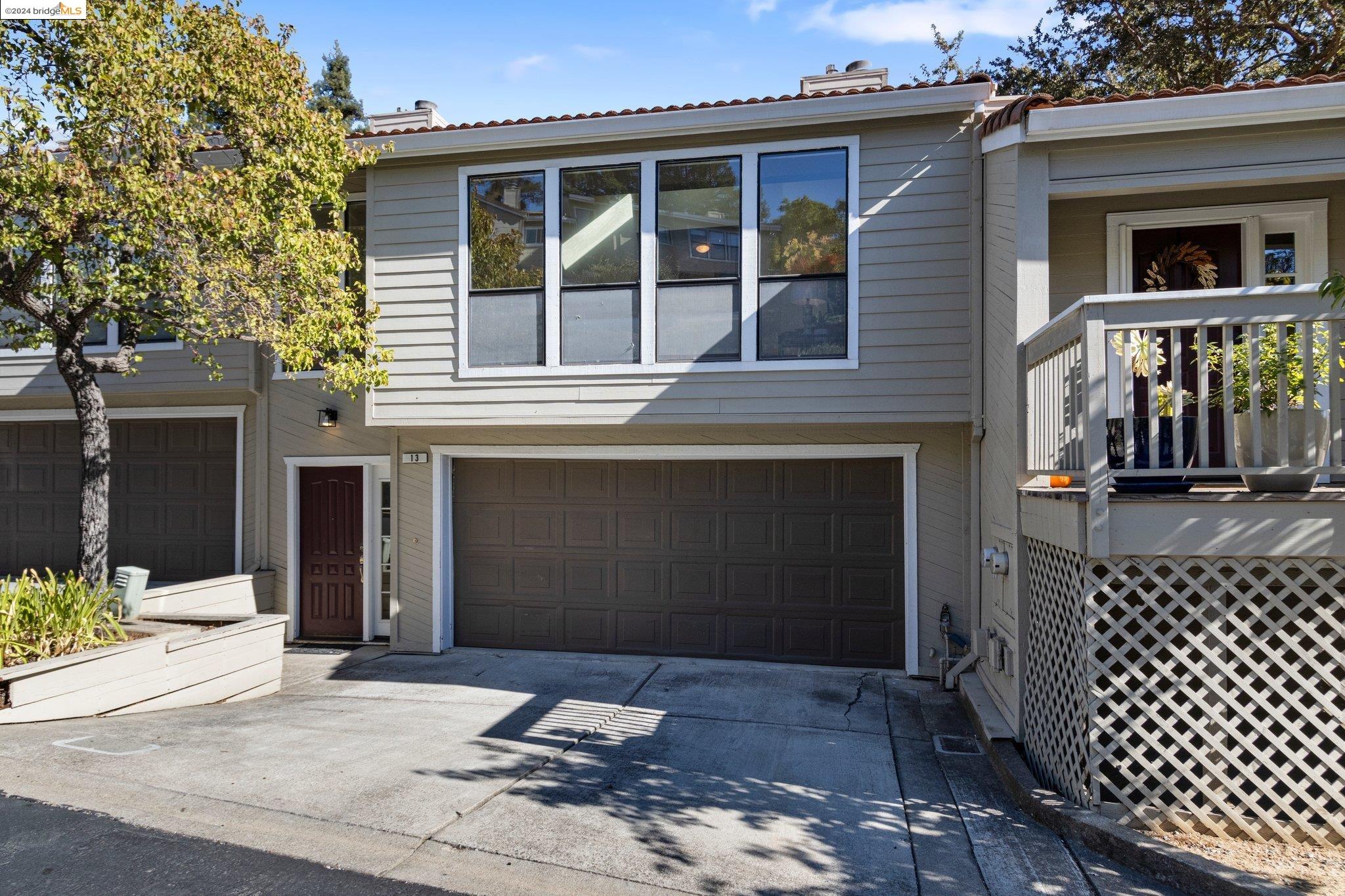 More Details about MLS # 41078007 : 13 HERITAGE OAKS RD