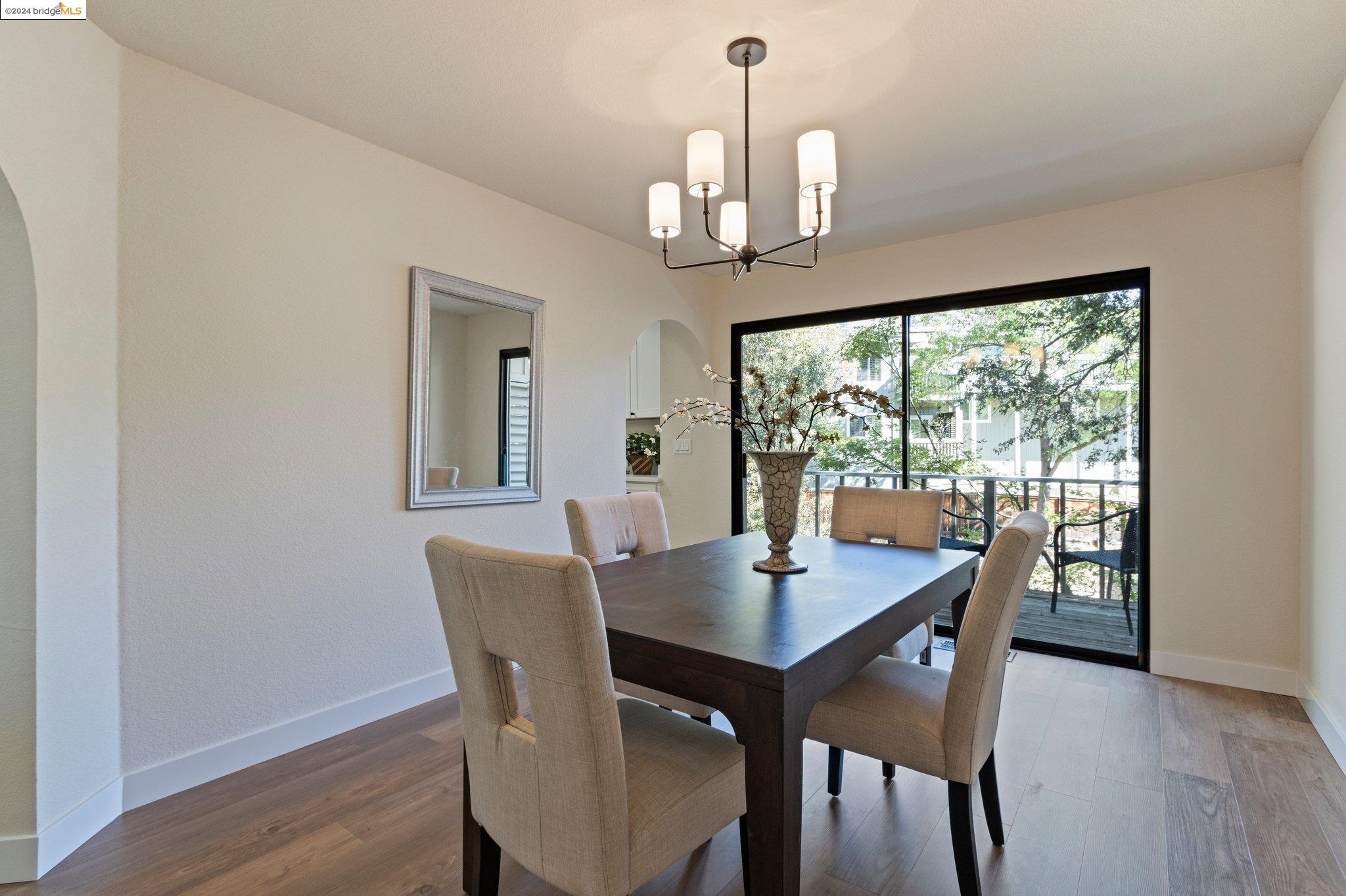 Photo #4: 41078007 Listing 