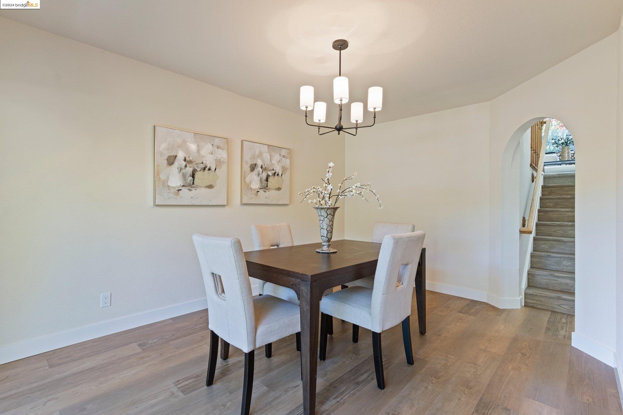 Photo #5: 41078007 Listing 
