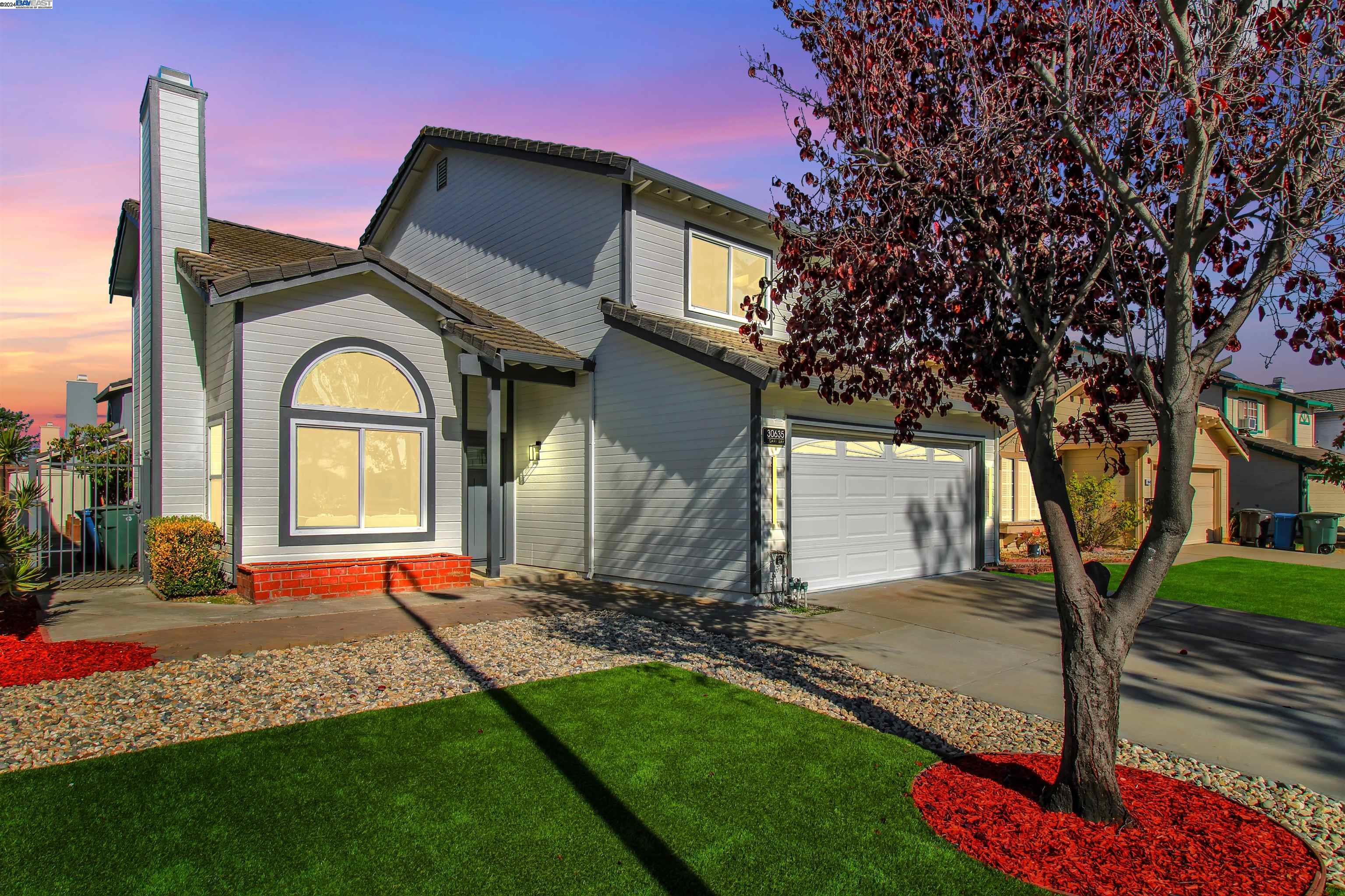 Detail Gallery Image 1 of 1 For 30635 Carr Way, Union City,  CA 94587 - 4 Beds | 2/1 Baths