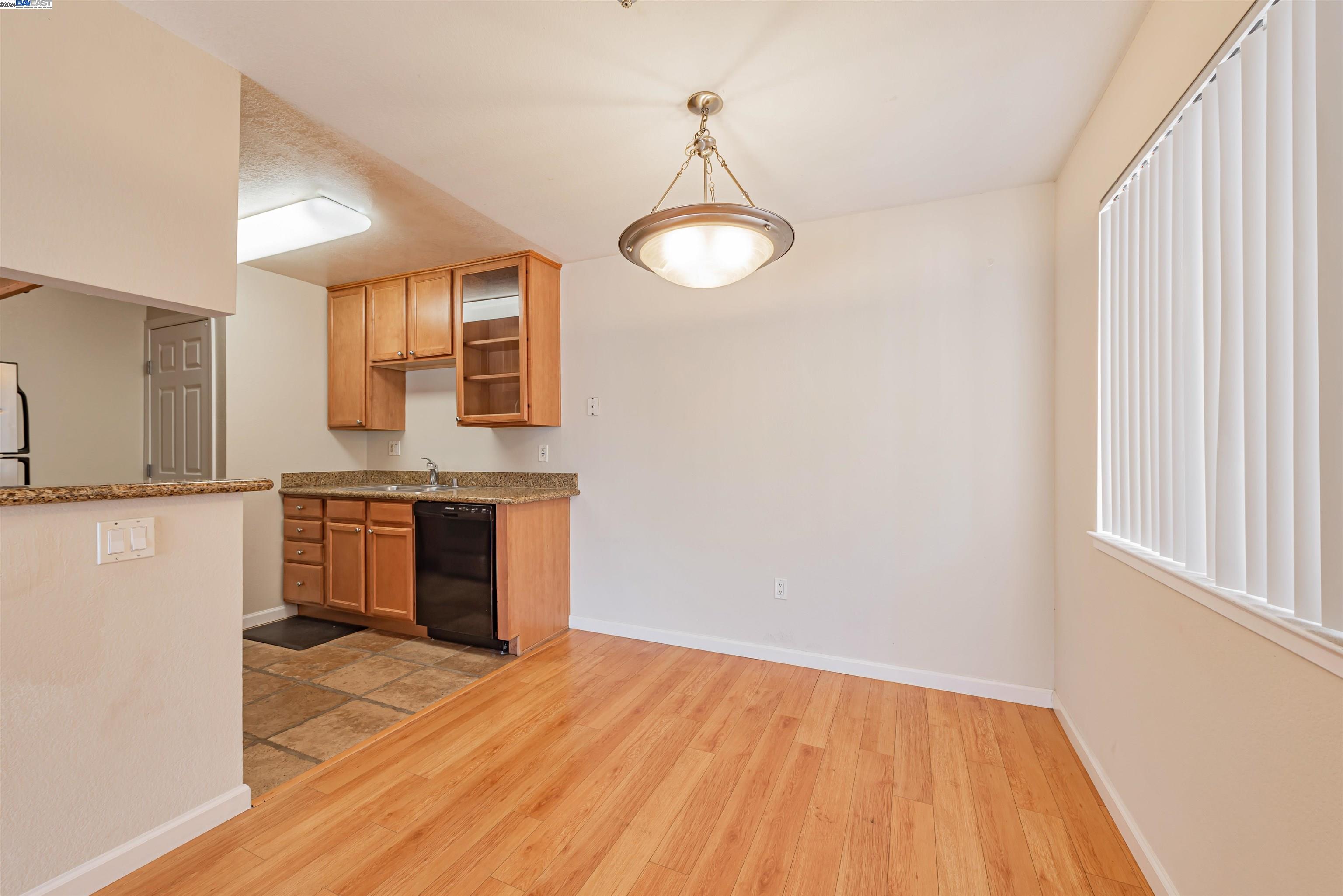 Detail Gallery Image 25 of 41 For 880 E Fremont #701,  Sunnyvale,  CA 94087 - 1 Beds | 1 Baths
