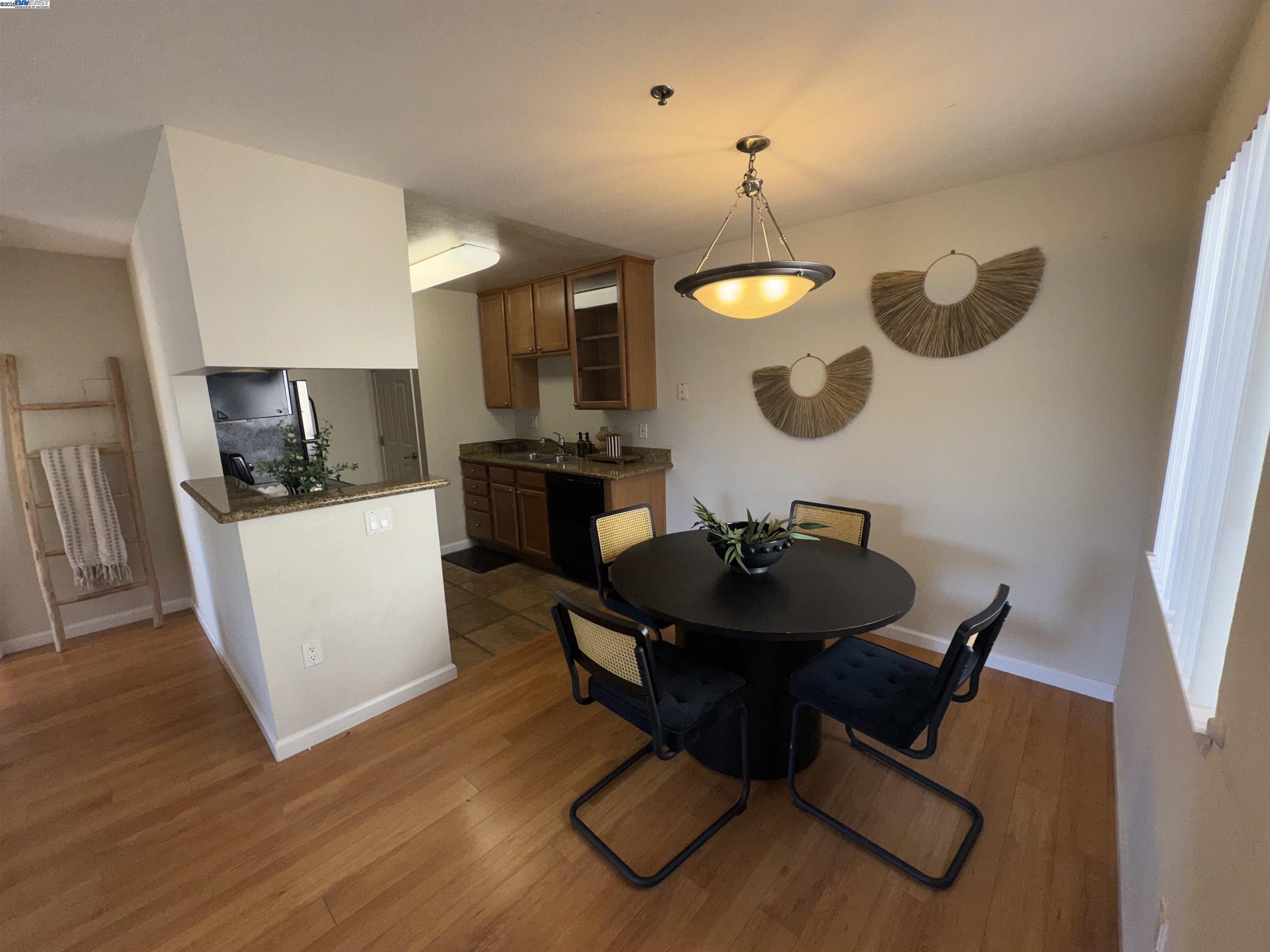 Detail Gallery Image 41 of 41 For 880 E Fremont #701,  Sunnyvale,  CA 94087 - 1 Beds | 1 Baths