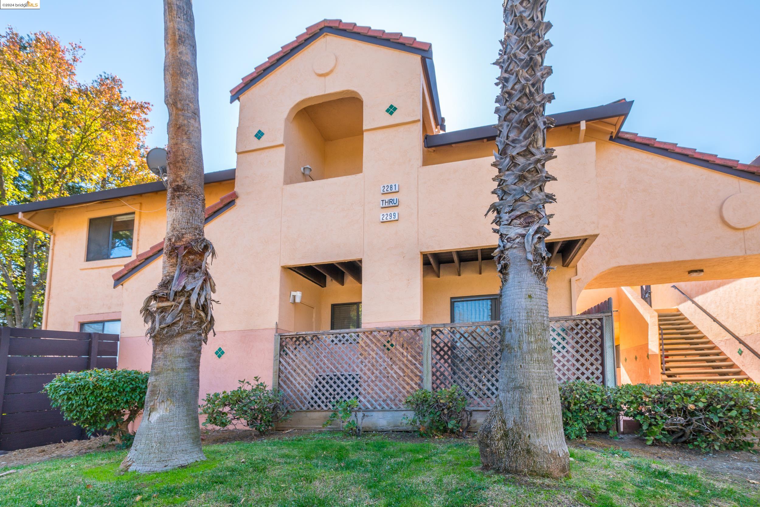 Browse active condo listings in HILLCREST MEAD