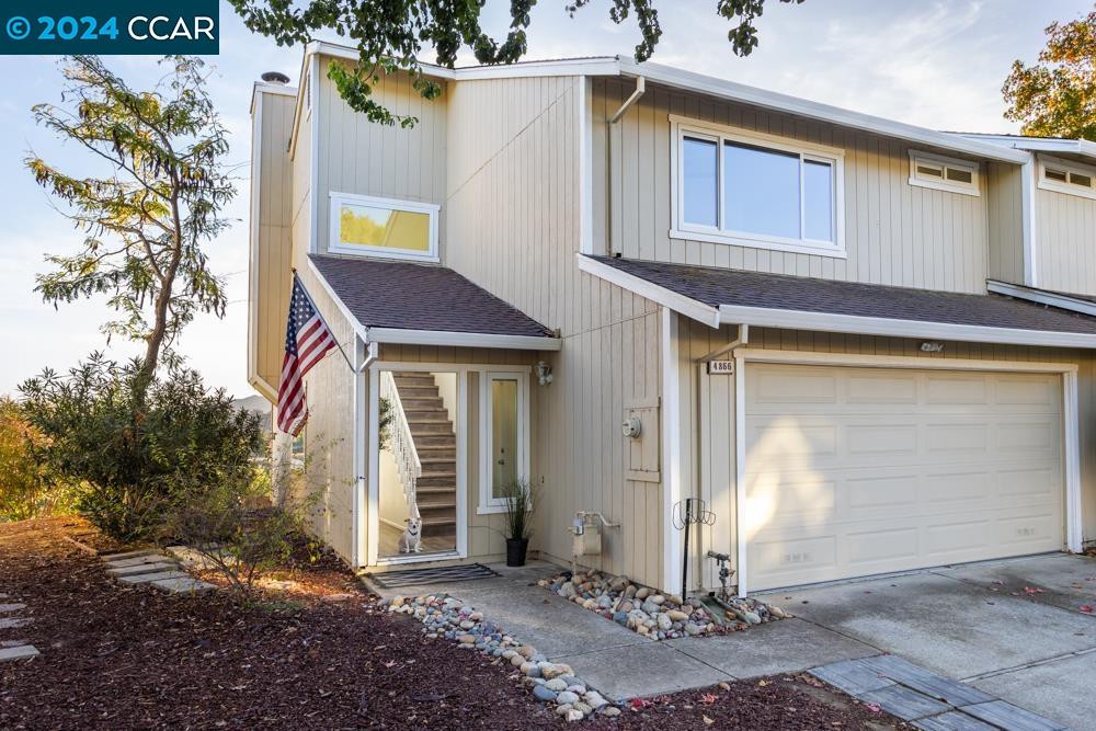 More Details about MLS # 41078123 : 4866 STARFLOWER DR