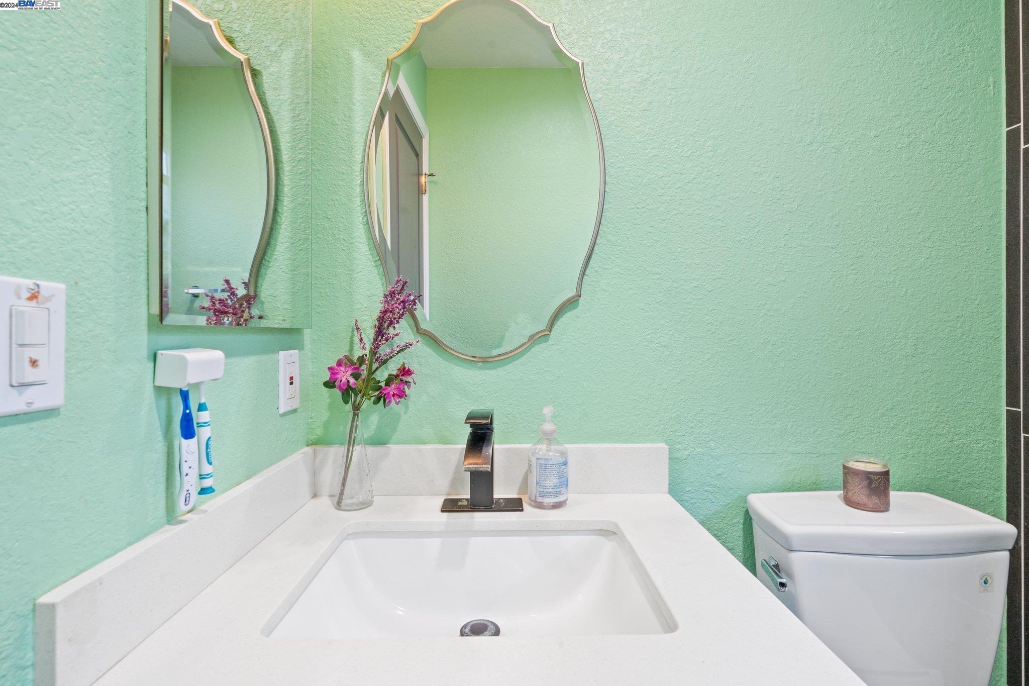 Detail Gallery Image 11 of 36 For 34229 Gannon Ter, Fremont,  CA 94555 - 3 Beds | 2/1 Baths