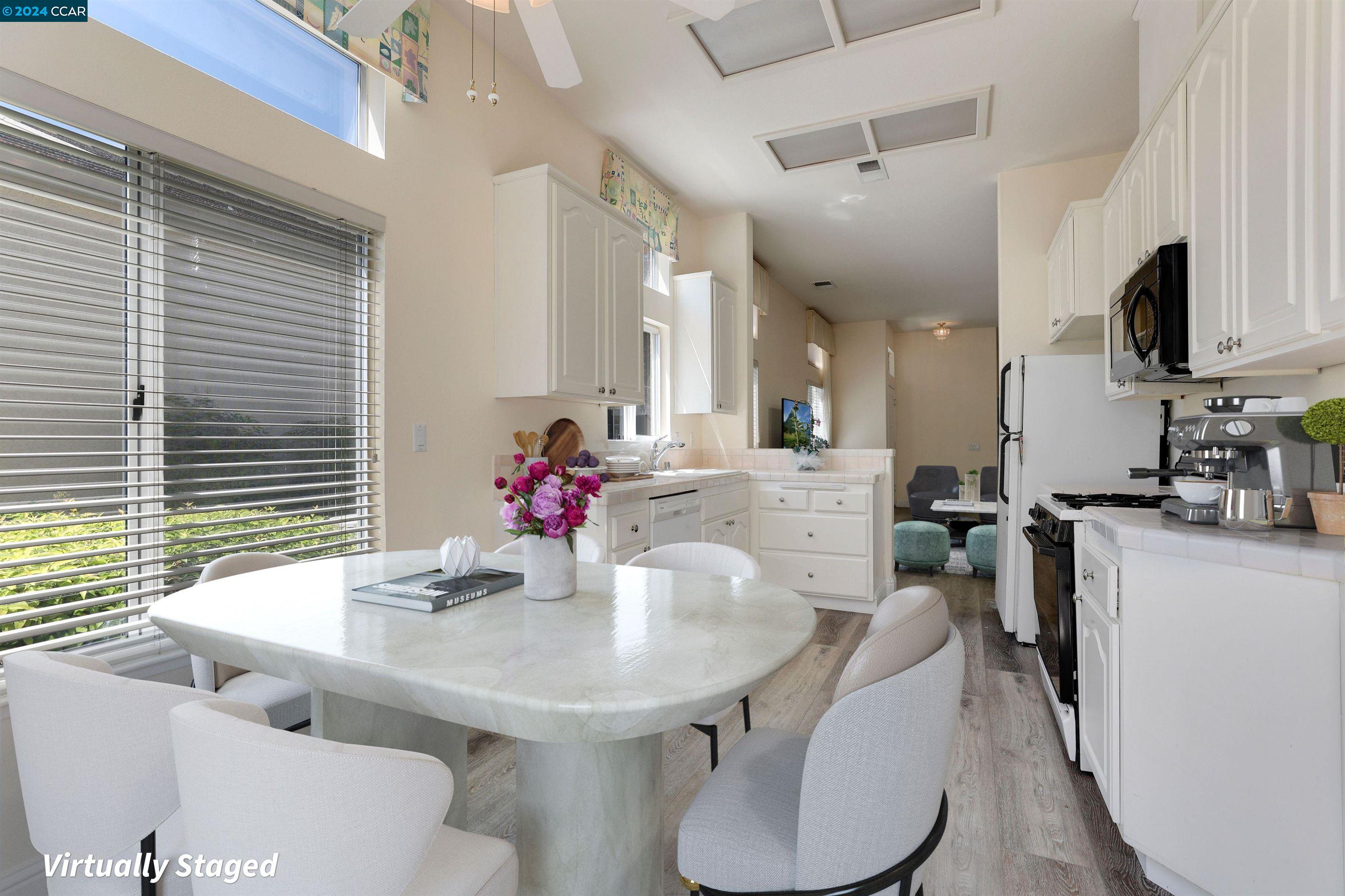 Detail Gallery Image 11 of 29 For 394 Gravenstein, Brentwood,  CA 94513 - 2 Beds | 2 Baths