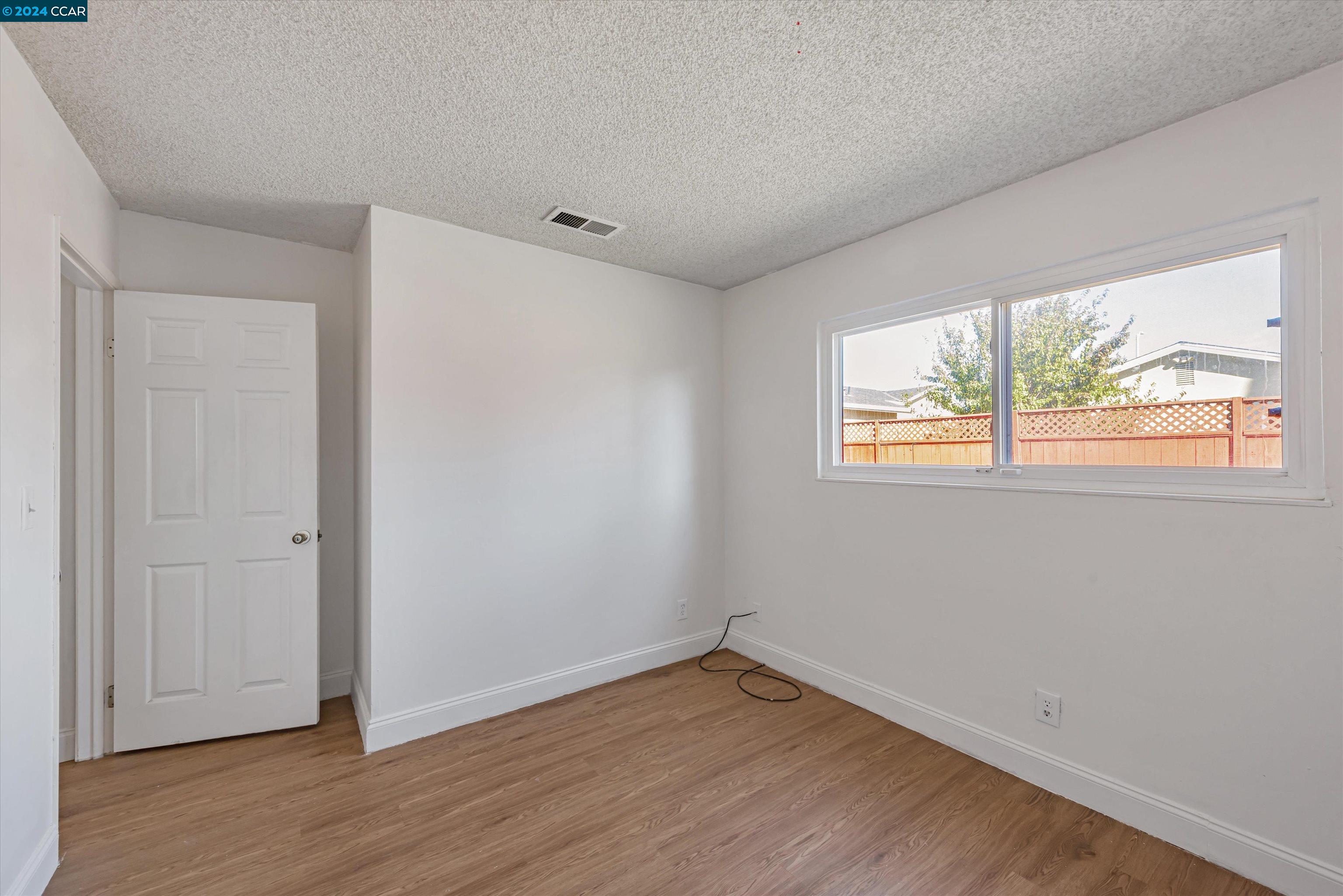 Detail Gallery Image 25 of 60 For 34660 Mobile Ct., Fremont,  CA 94555 - 4 Beds | 2 Baths