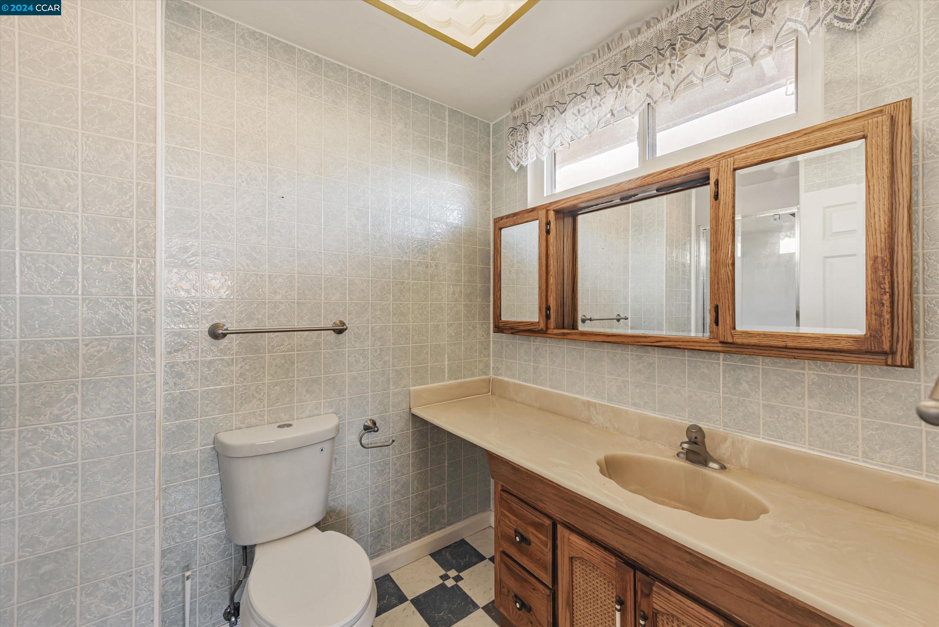 Detail Gallery Image 27 of 60 For 34660 Mobile Ct., Fremont,  CA 94555 - 4 Beds | 2 Baths