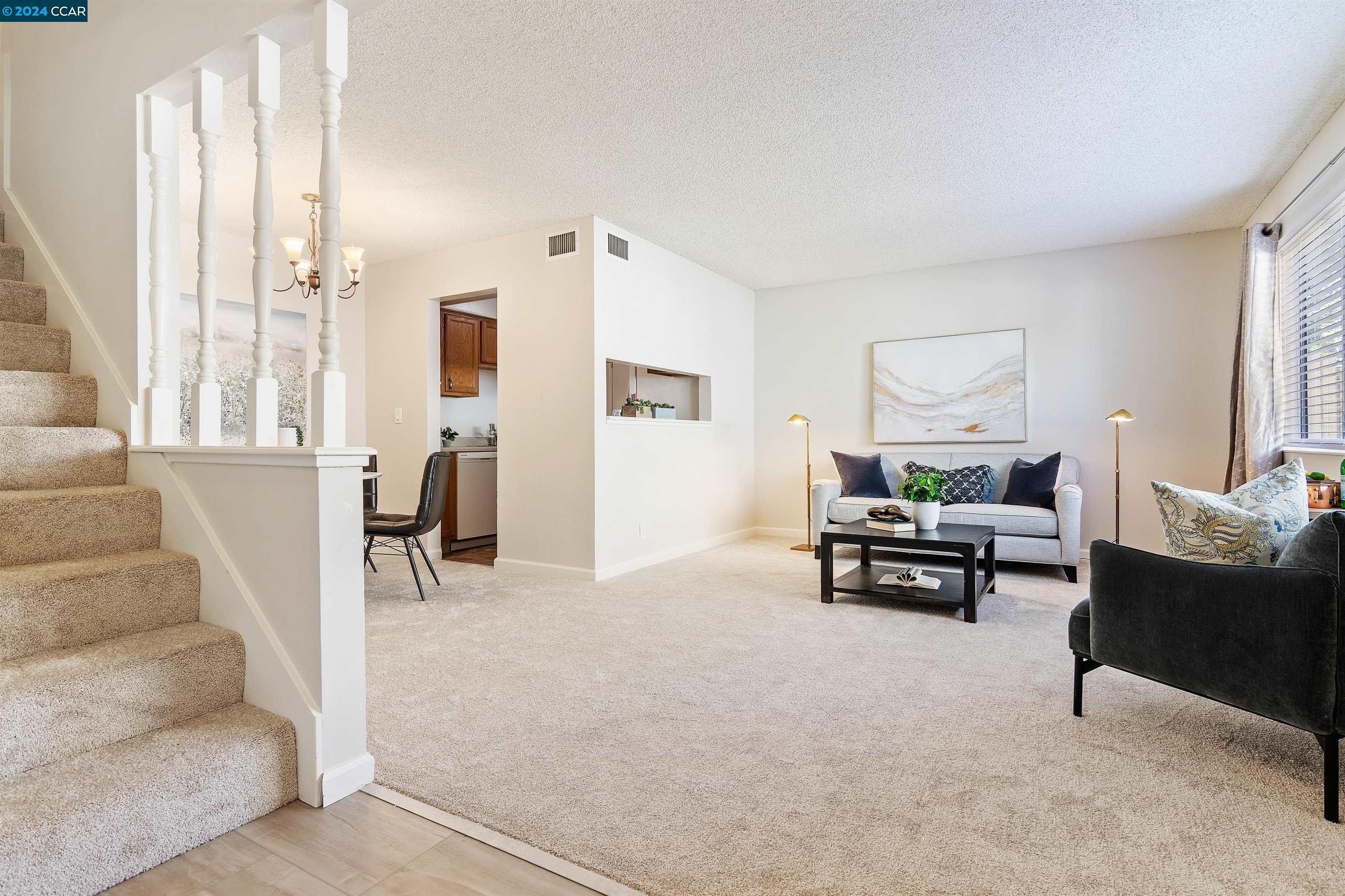 Photo #2: 41078218 Listing 