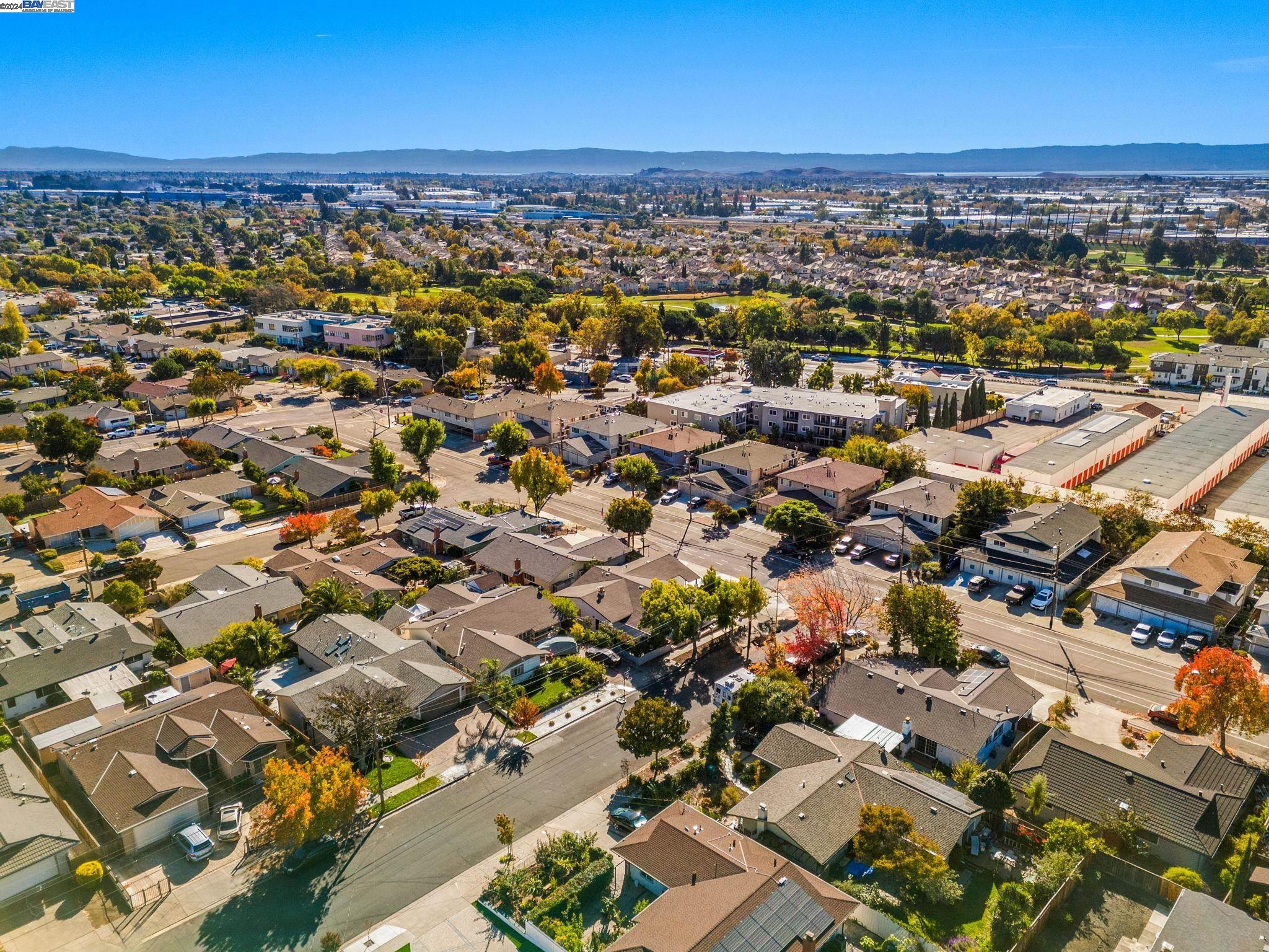 Detail Gallery Image 37 of 39 For 29878 Vanderbilt St, Hayward,  CA 94544 - 4 Beds | 2 Baths