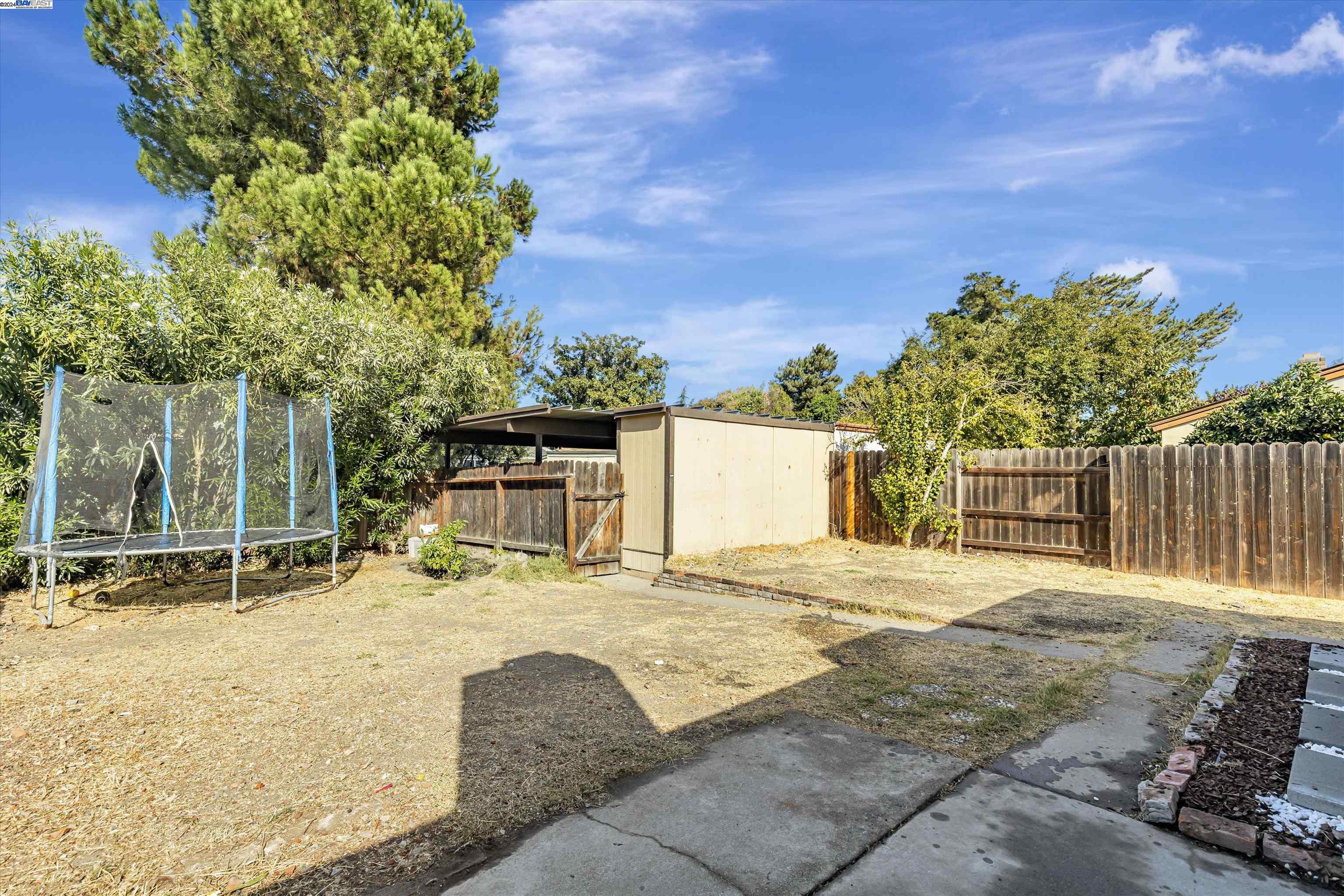 Detail Gallery Image 20 of 20 For 6869 Sumter Quay Cir, Stockton,  CA 95219 - 2 Beds | 1 Baths