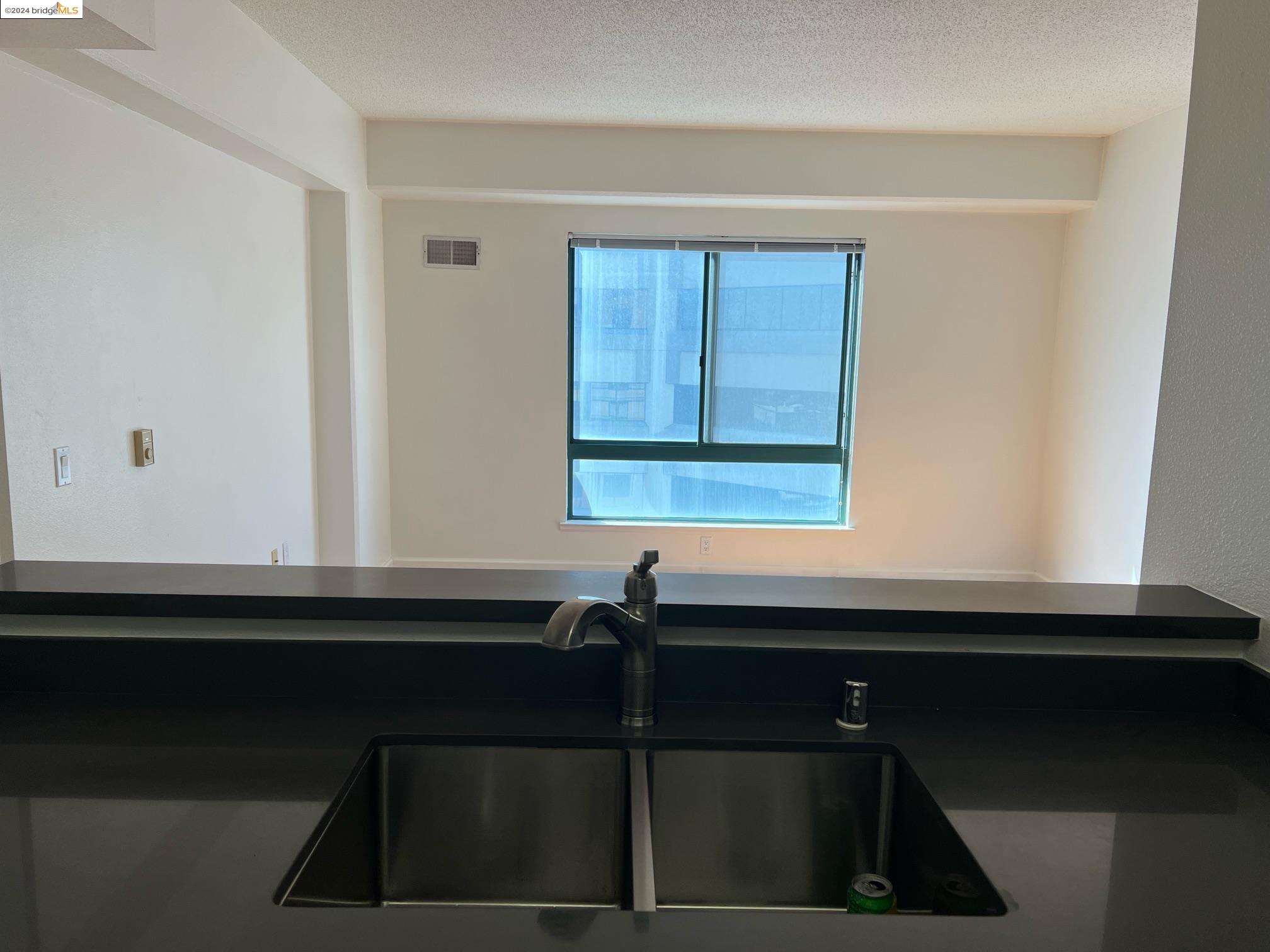 Photo #3: 41078266 Listing 