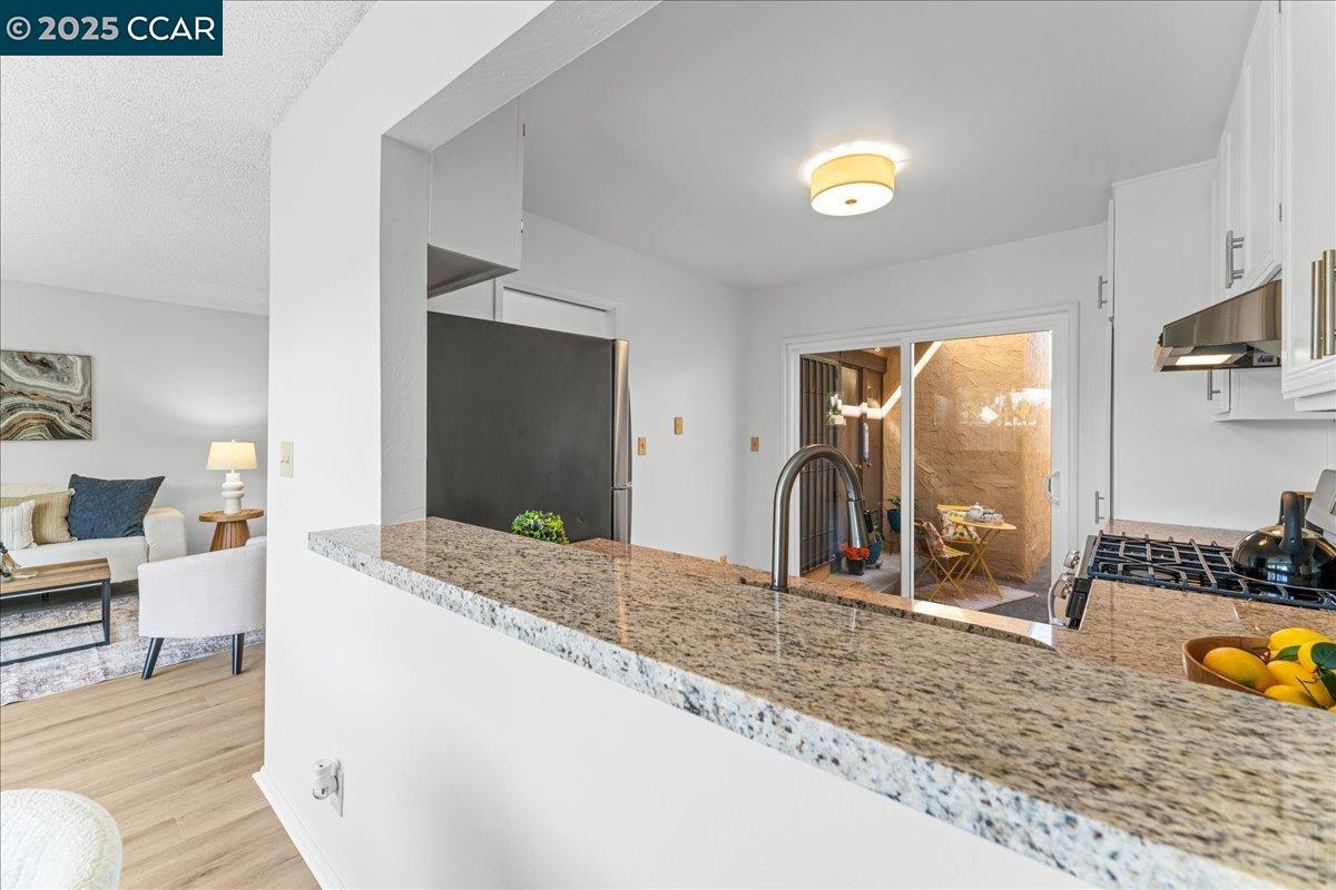 Detail Gallery Image 12 of 34 For 74 Villa Dr, San Pablo,  CA 94806 - 3 Beds | 1/1 Baths