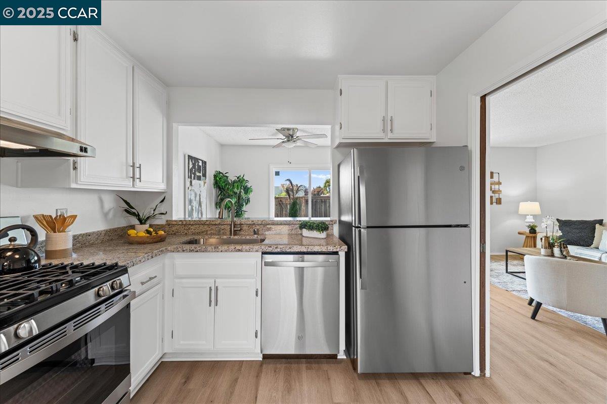 Detail Gallery Image 13 of 34 For 74 Villa Dr, San Pablo,  CA 94806 - 3 Beds | 1/1 Baths