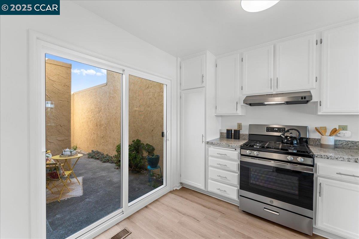 Detail Gallery Image 15 of 34 For 74 Villa Dr, San Pablo,  CA 94806 - 3 Beds | 1/1 Baths