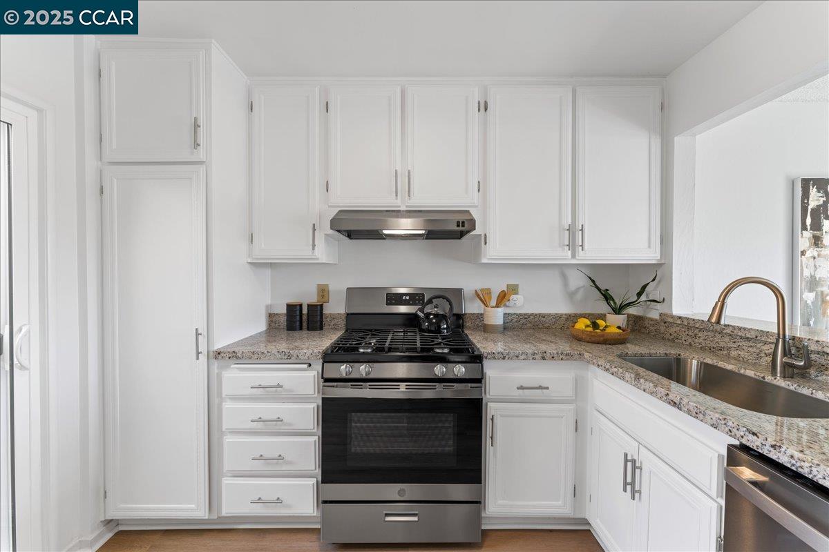 Detail Gallery Image 16 of 34 For 74 Villa Dr, San Pablo,  CA 94806 - 3 Beds | 1/1 Baths