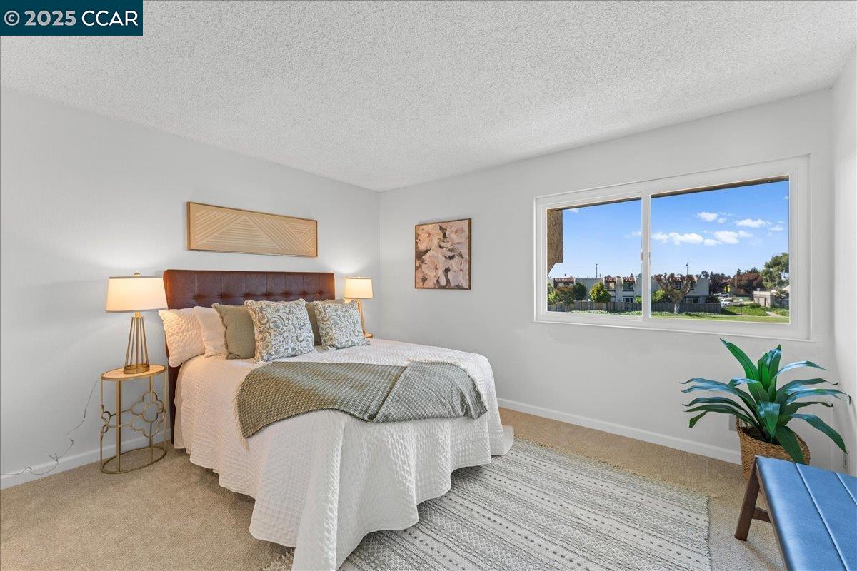 Detail Gallery Image 22 of 34 For 74 Villa Dr, San Pablo,  CA 94806 - 3 Beds | 1/1 Baths