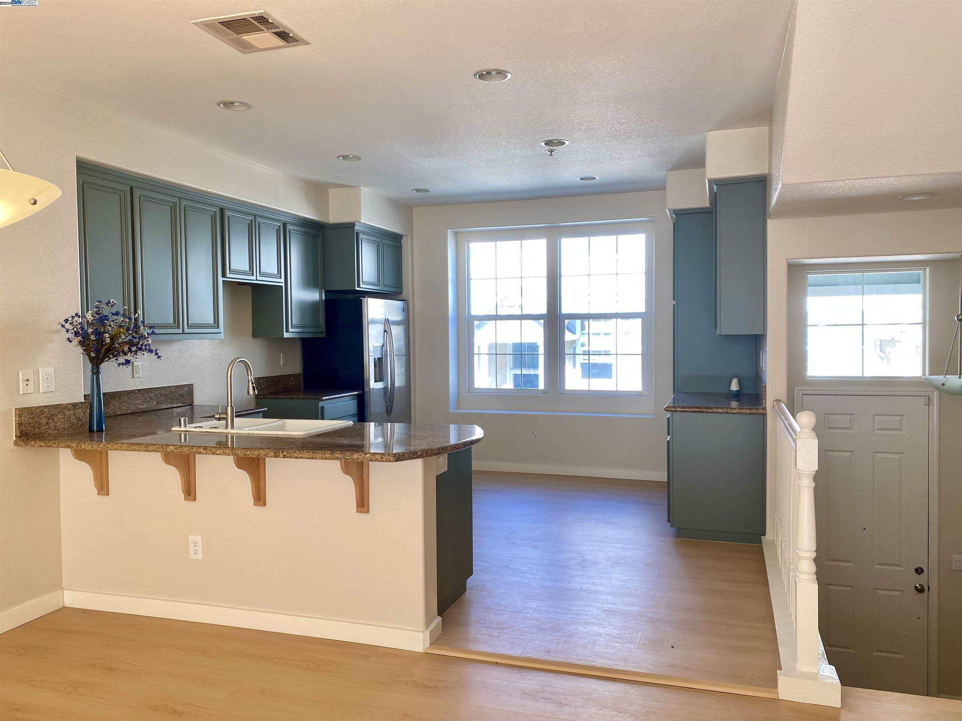 Photo #3: 41078322 Listing 