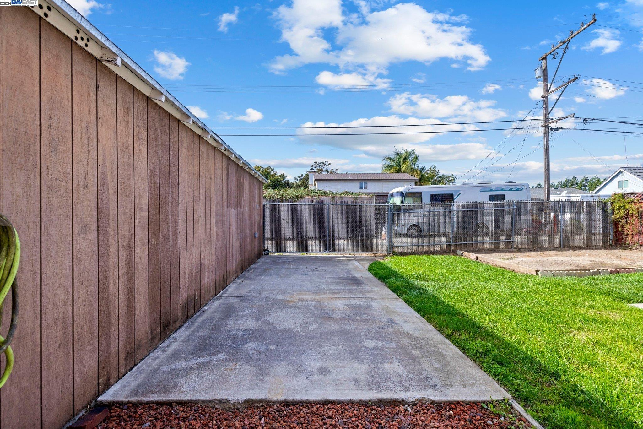 Detail Gallery Image 27 of 32 For 38053 Temple Way, Fremont,  CA 94536 - 3 Beds | 2 Baths