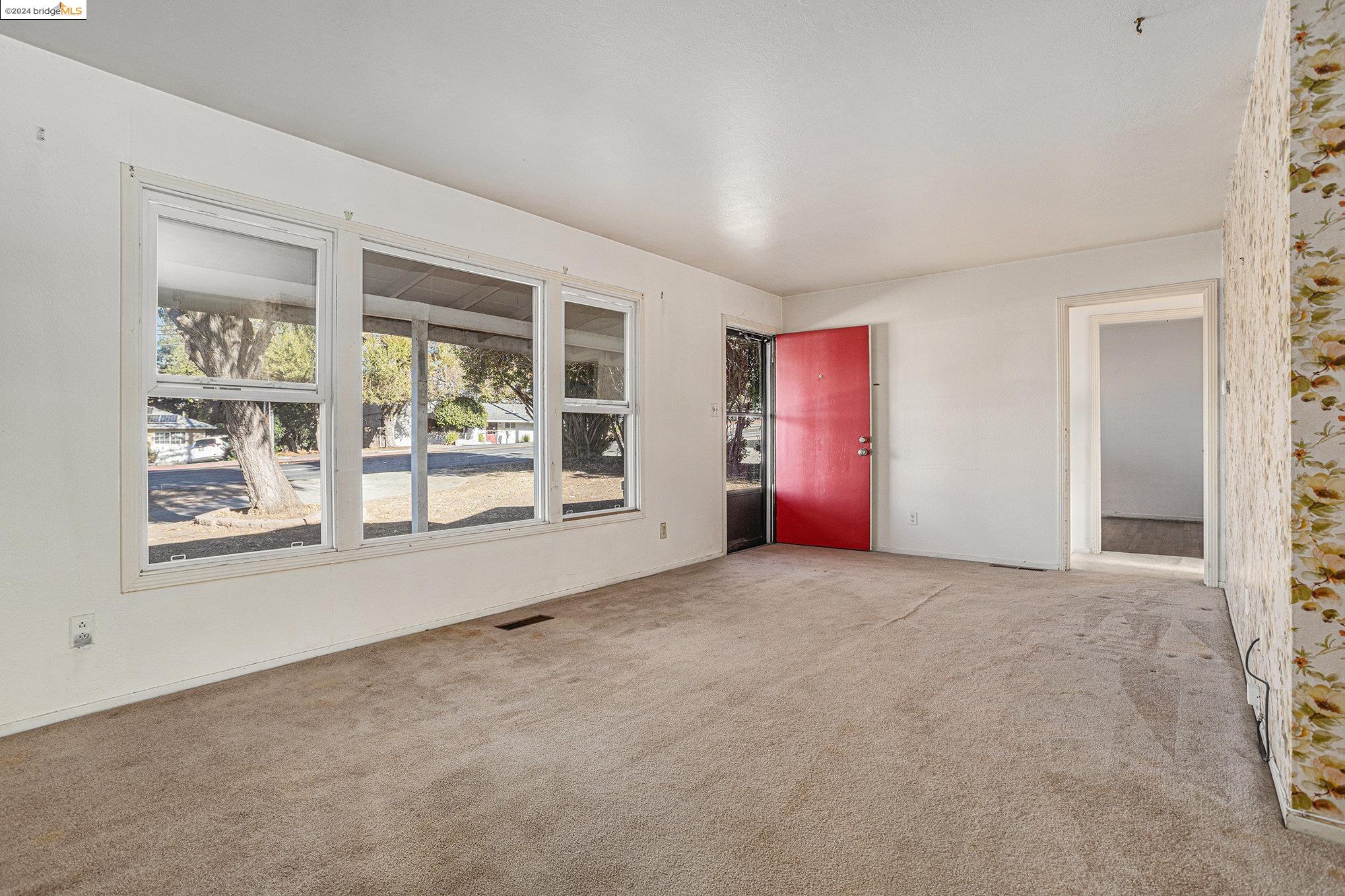 Detail Gallery Image 7 of 29 For 4344 Cowell Rd, Concord,  CA 94518 - 3 Beds | 2 Baths