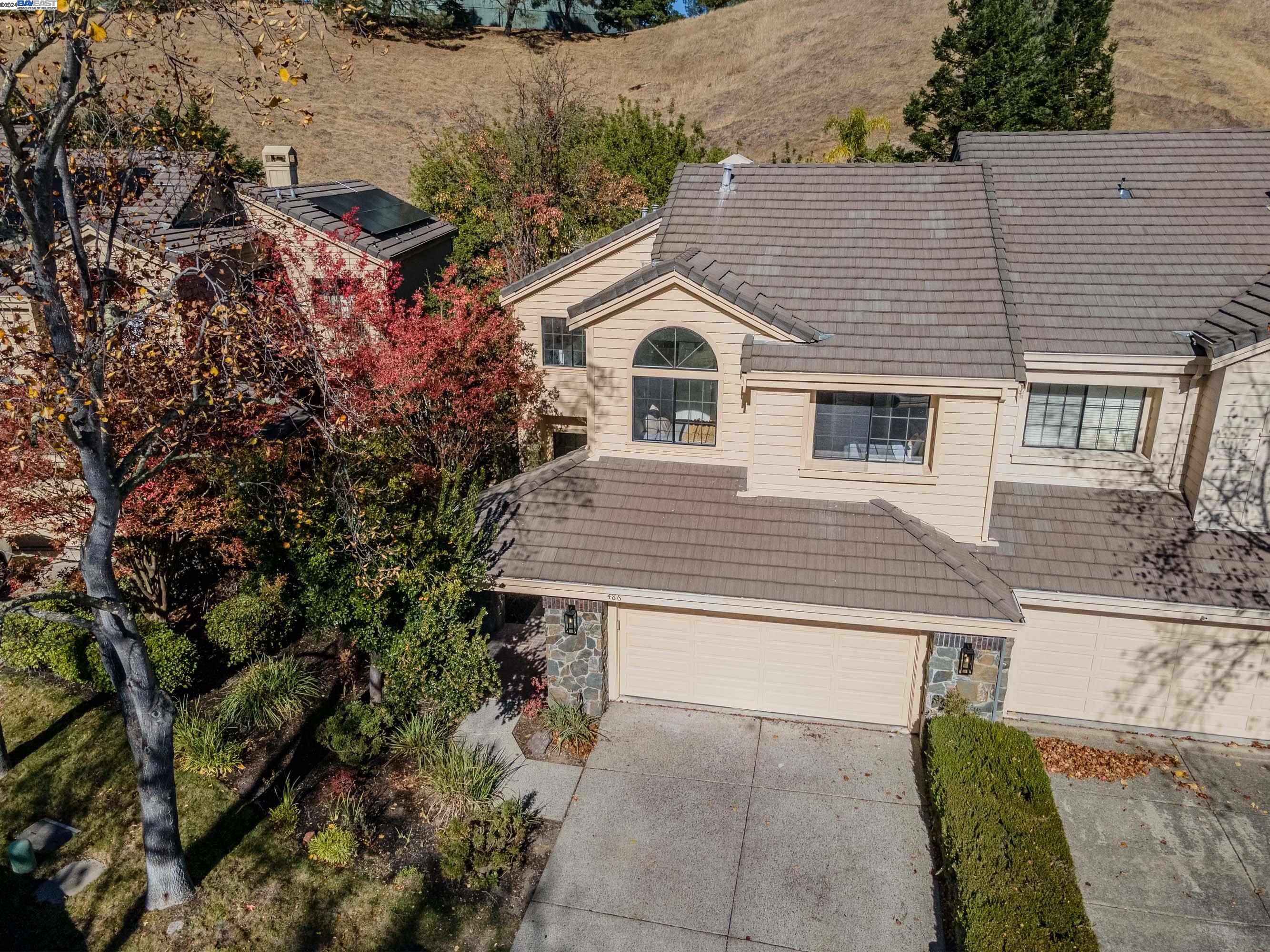 Photo #2: 41078355 Listing 