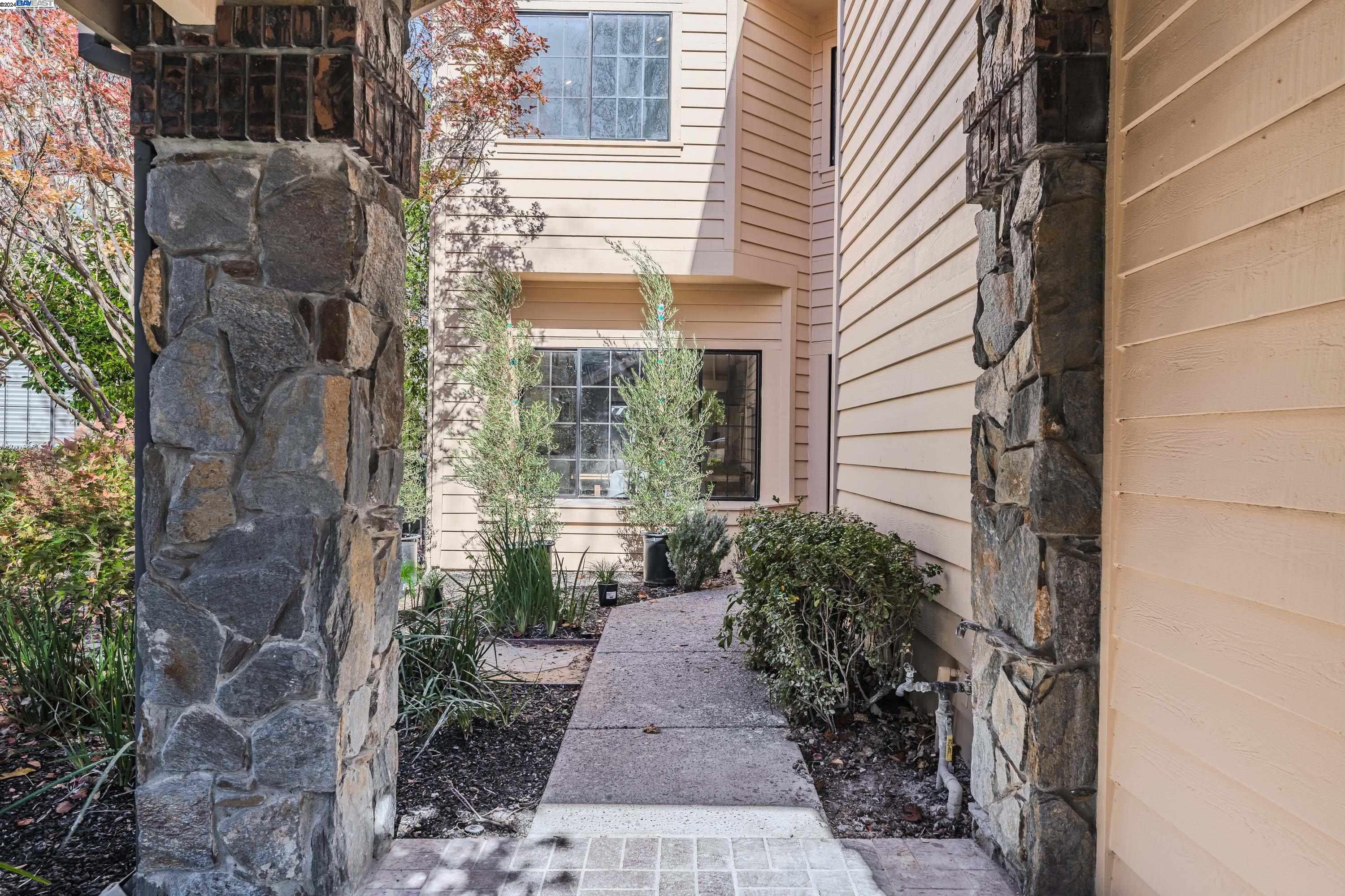 Photo #3: 41078355 Listing 