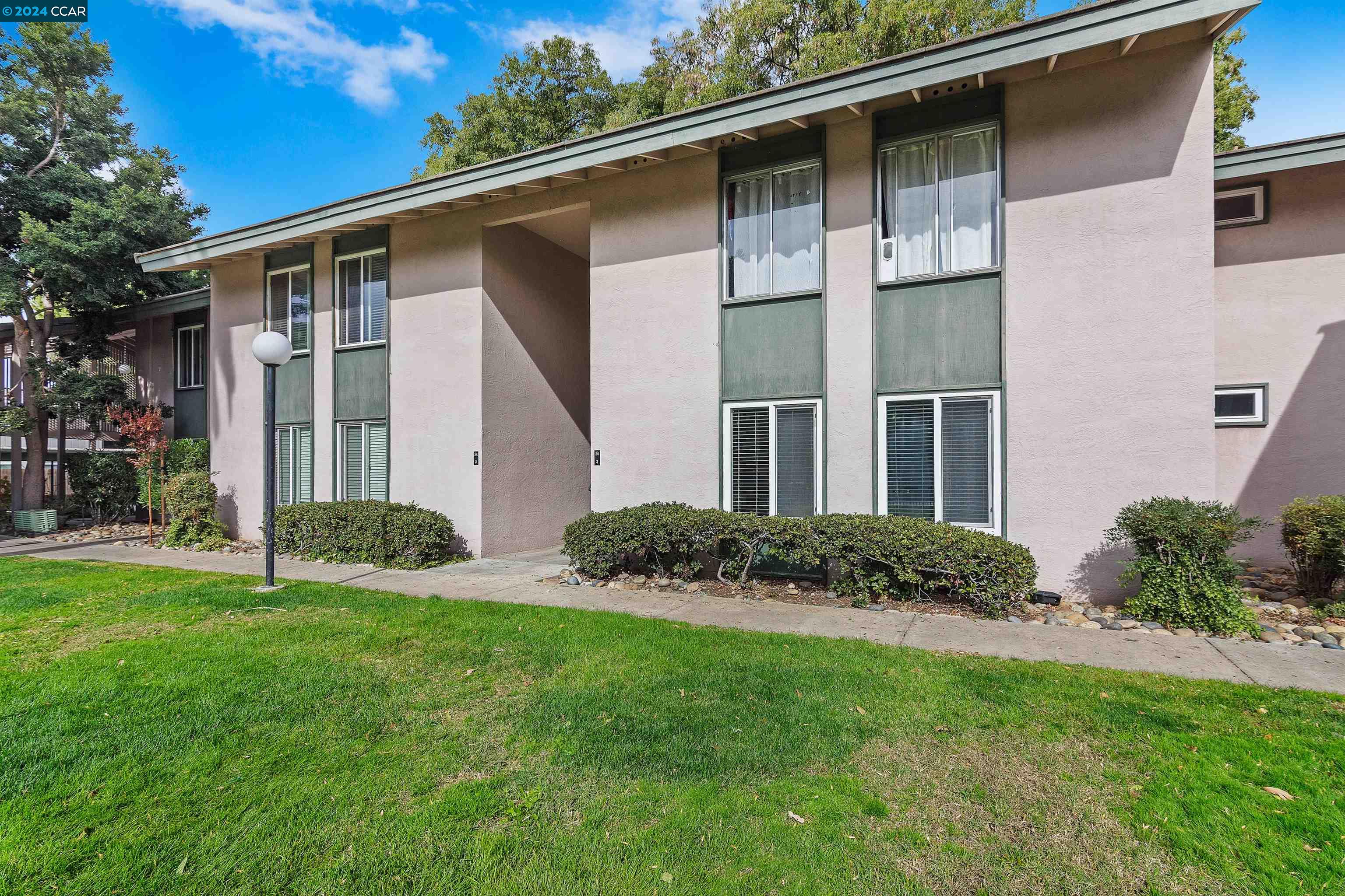 Photo #2: 41078378 Listing 