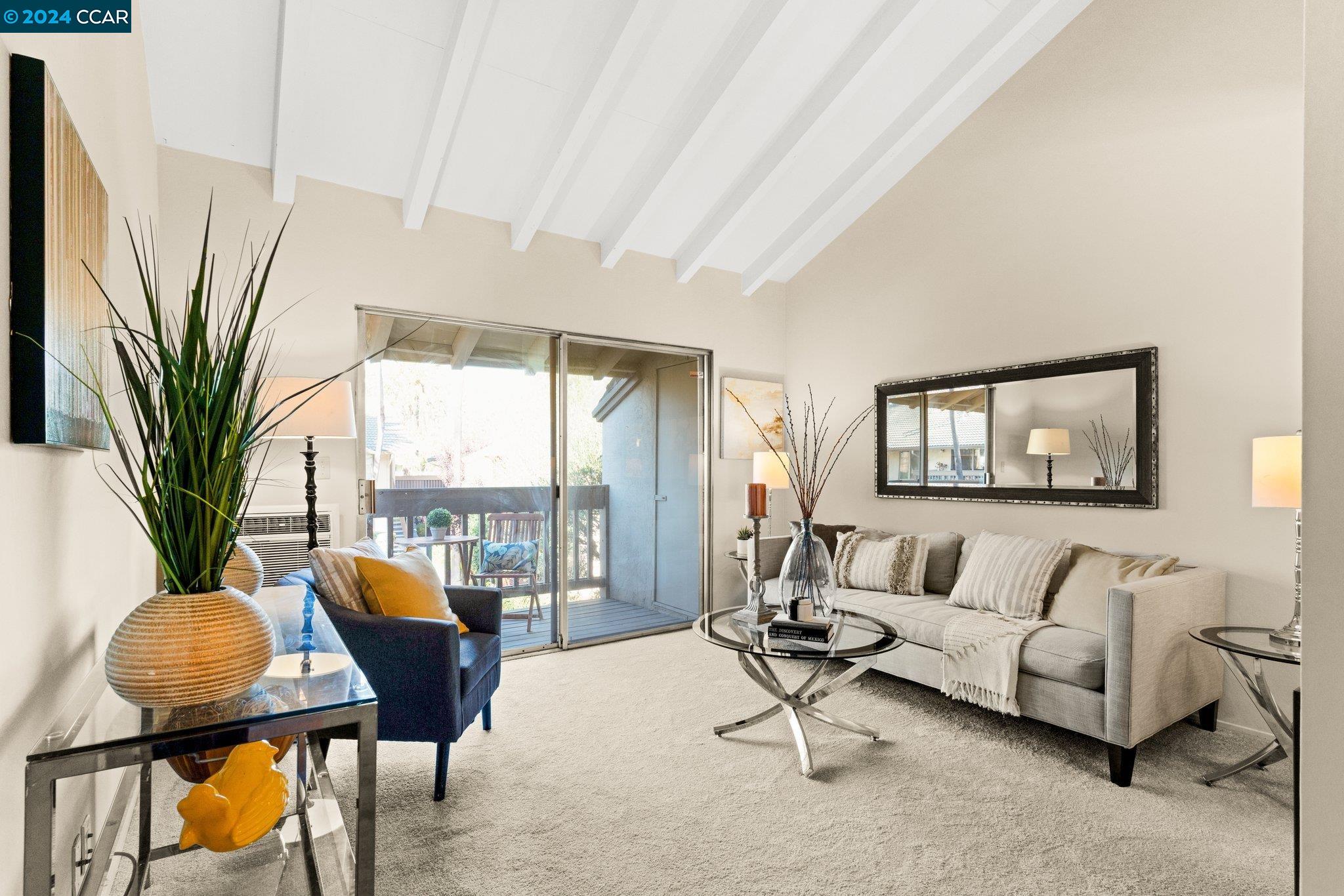 Photo #2: 41078448 Listing 