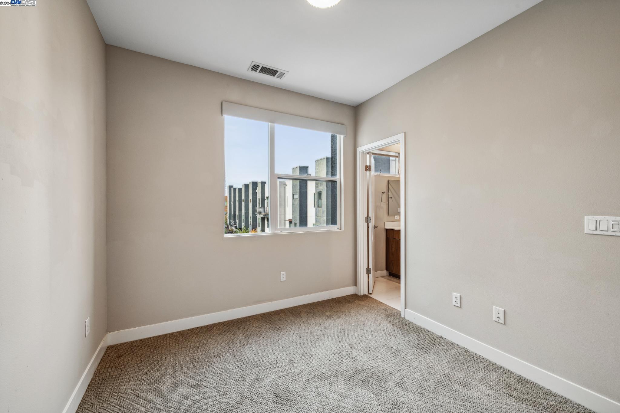 Photo #24: 41078463 Listing: Photo #24
