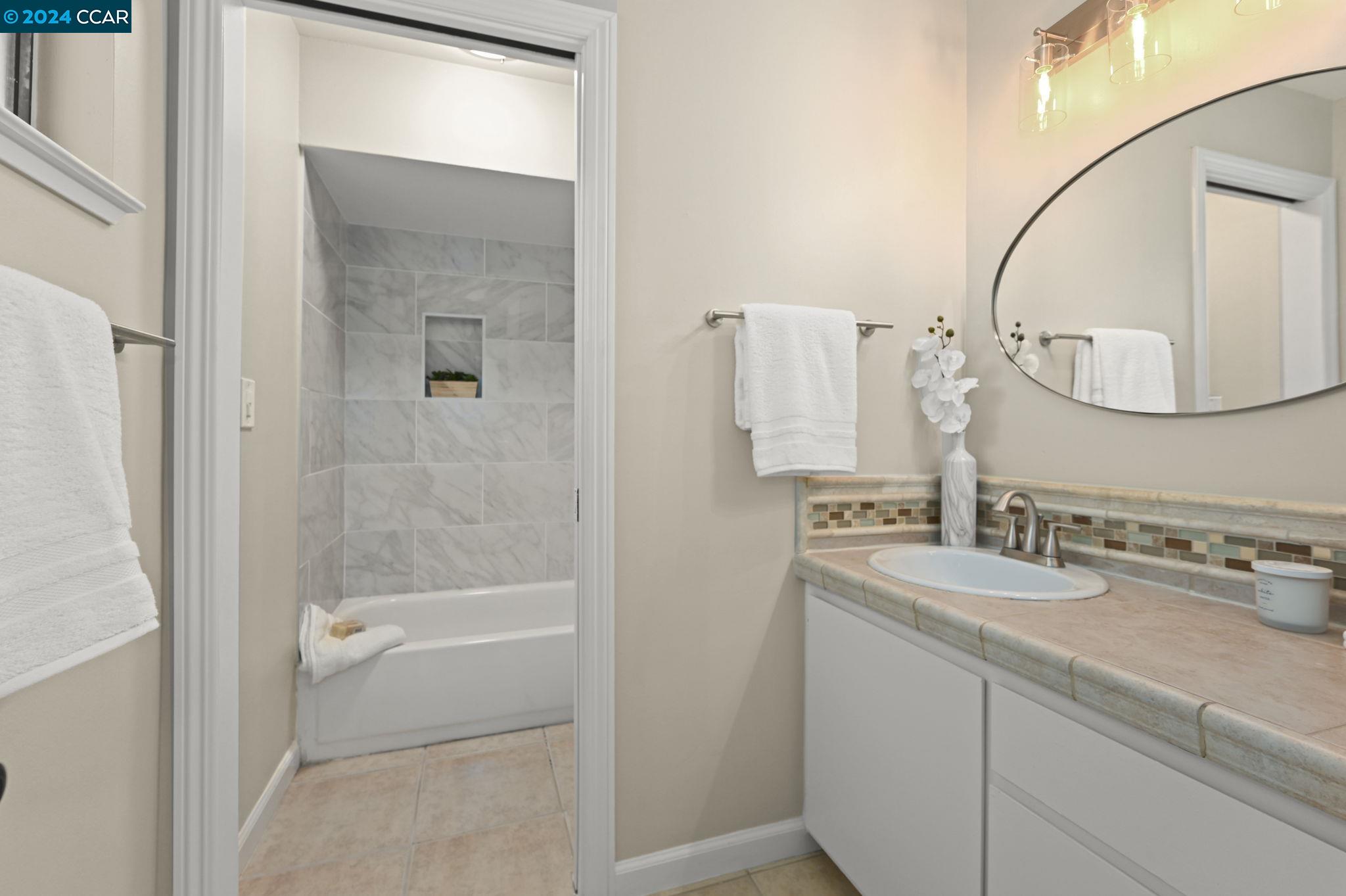 Detail Gallery Image 12 of 23 For 175 Midland Way, Danville,  CA 94526 - 2 Beds | 1/1 Baths