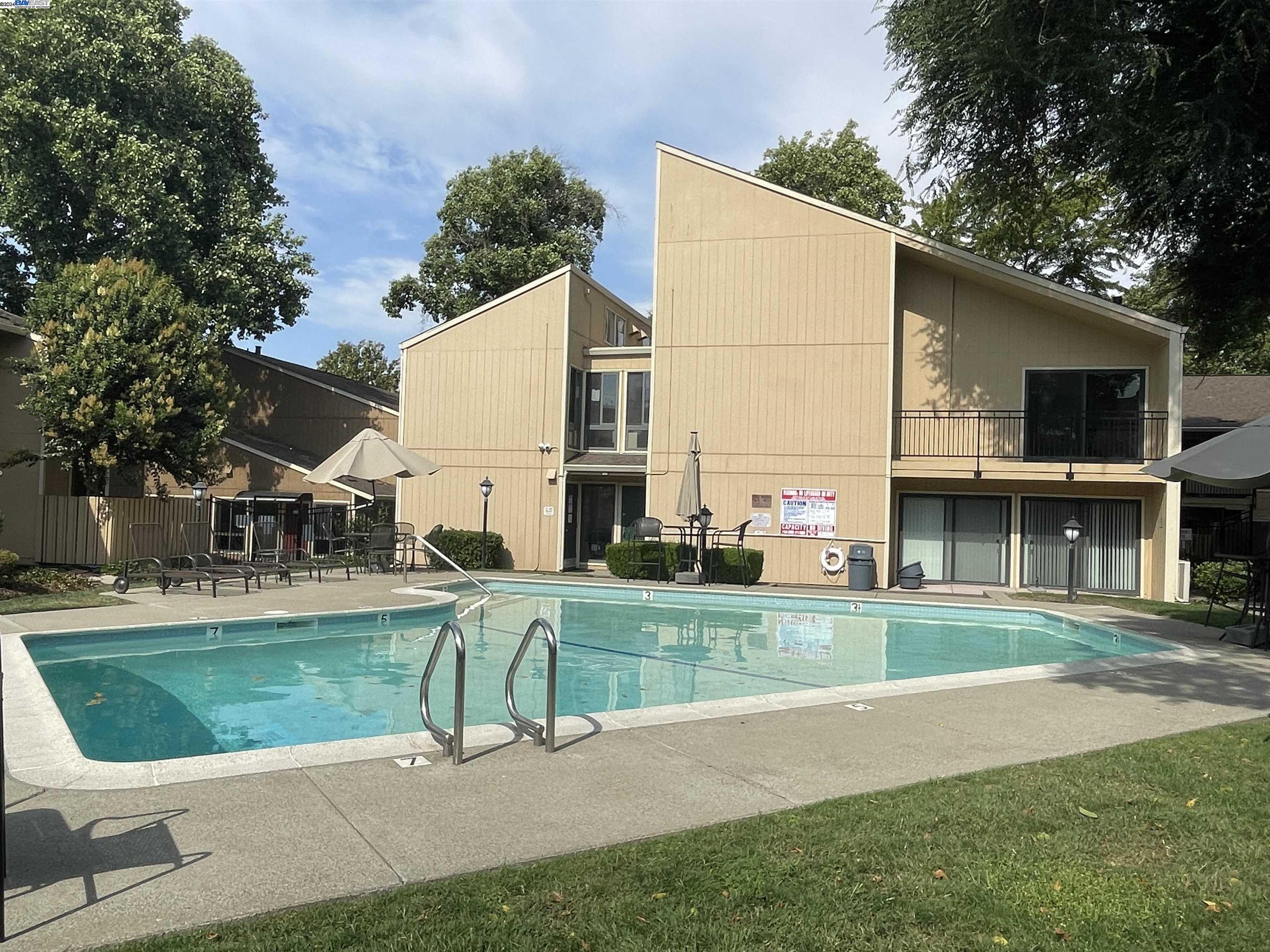 Photo #4: 41078488 Listing 
