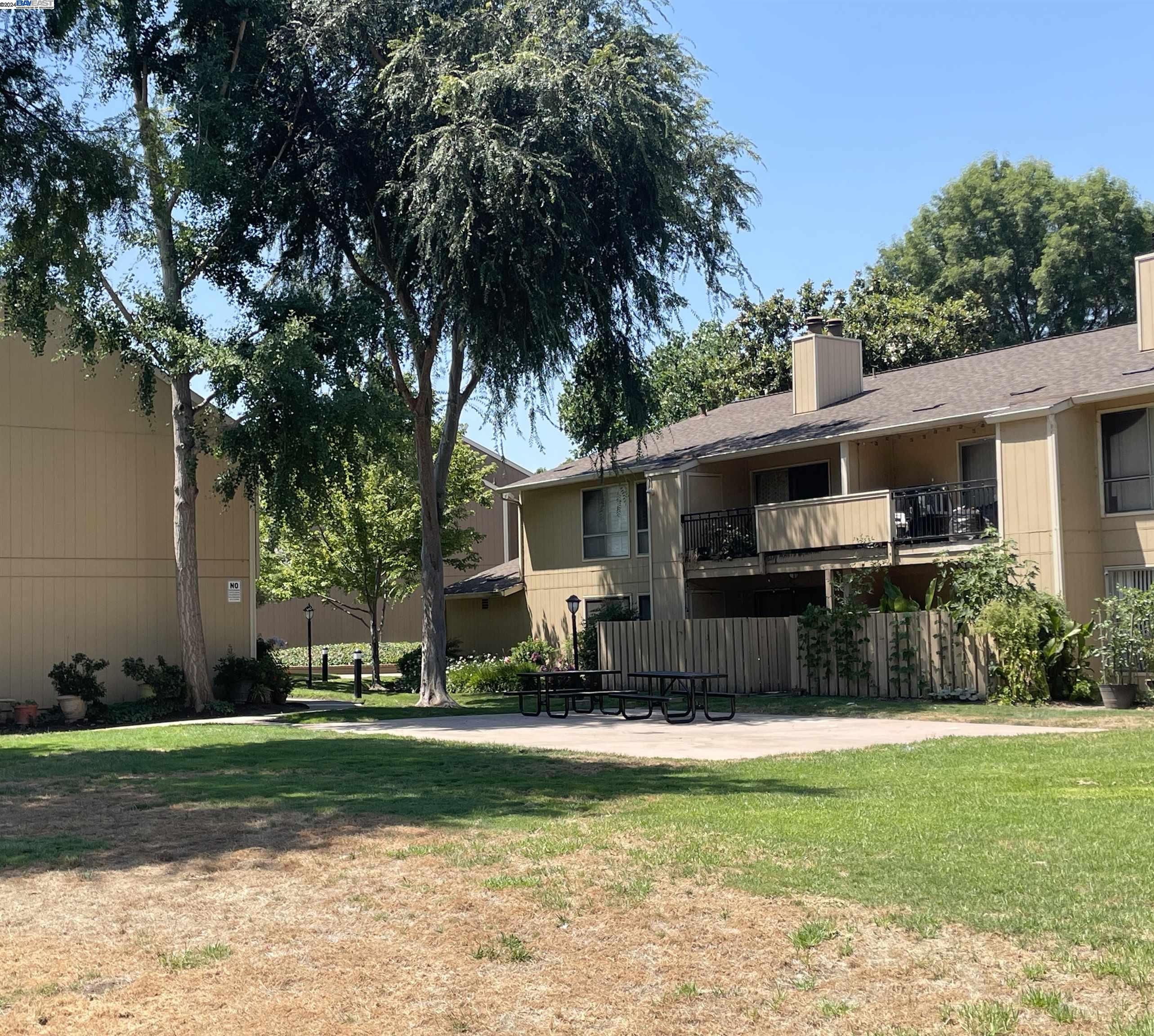 Photo #5: 41078488 Listing 