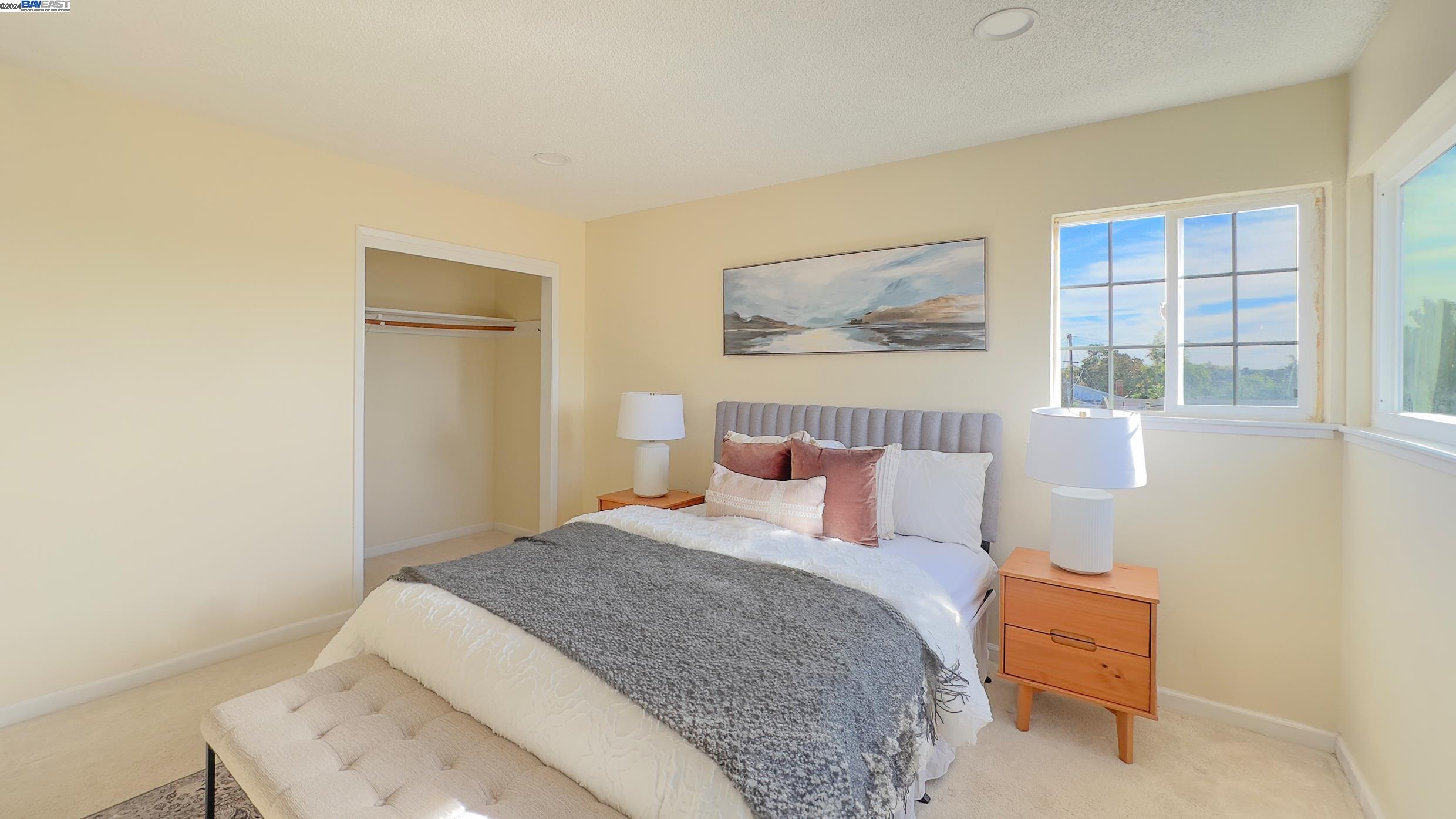 Detail Gallery Image 33 of 55 For 311 Cima Dr, Vallejo,  CA 94589 - 5 Beds | 2/1 Baths