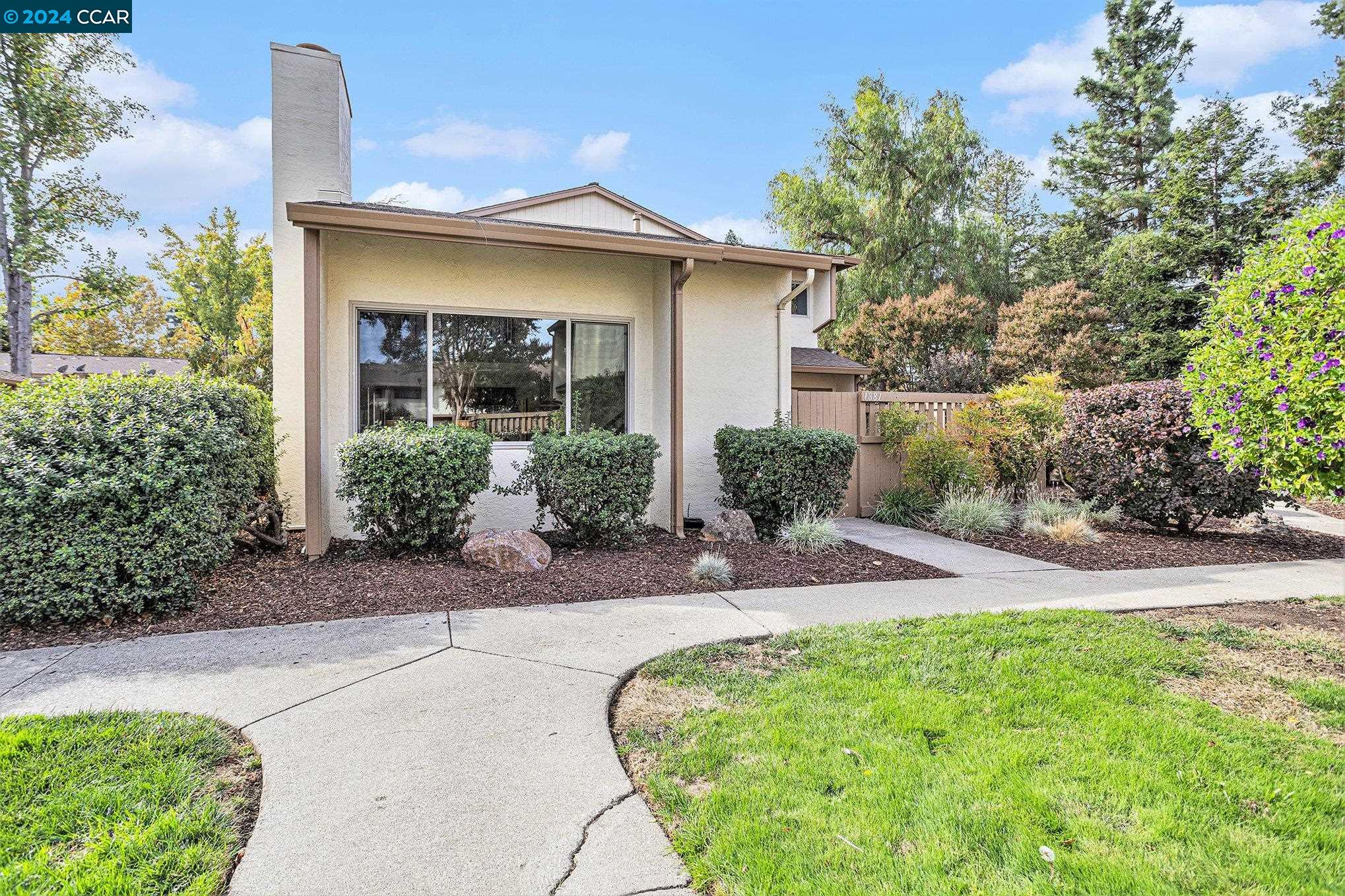 Photo #3: 41078555 Listing 