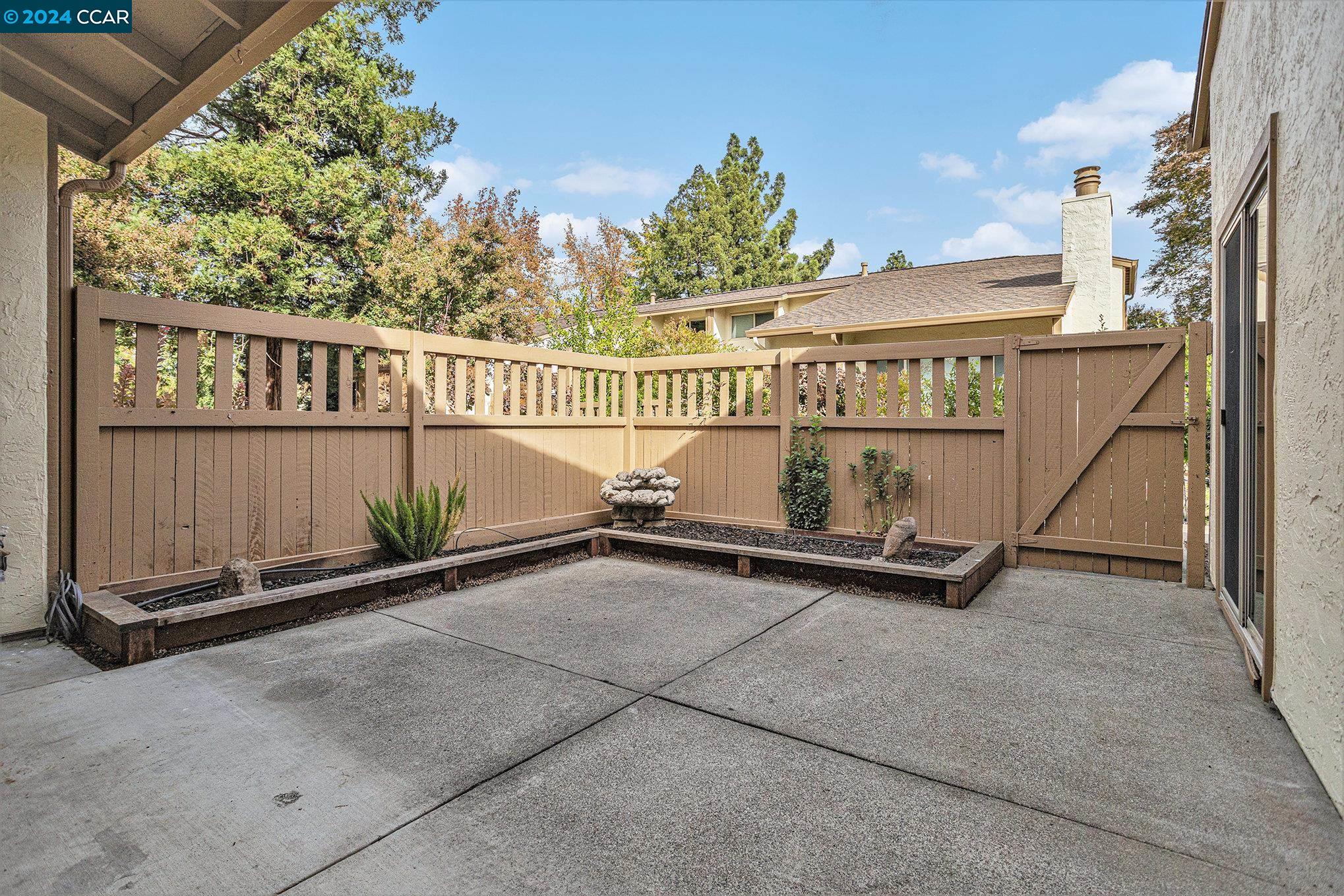 Photo #6: 41078555 Listing 
