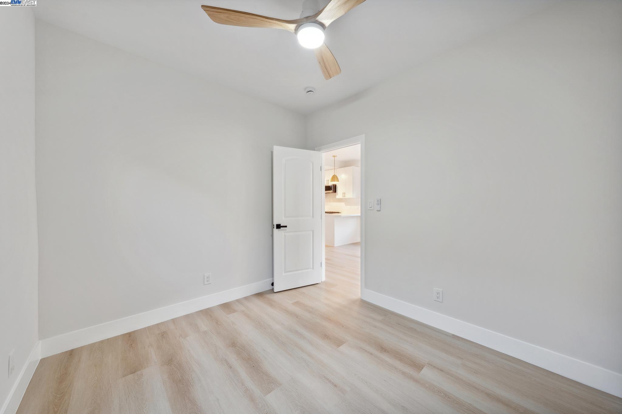 2938 Minna Ave, Oakland, California 94619, 2 Bedrooms Bedrooms, 5 Rooms Rooms,1 BathroomBathrooms,Residential,For Sale,2938 Minna Ave,41078601
