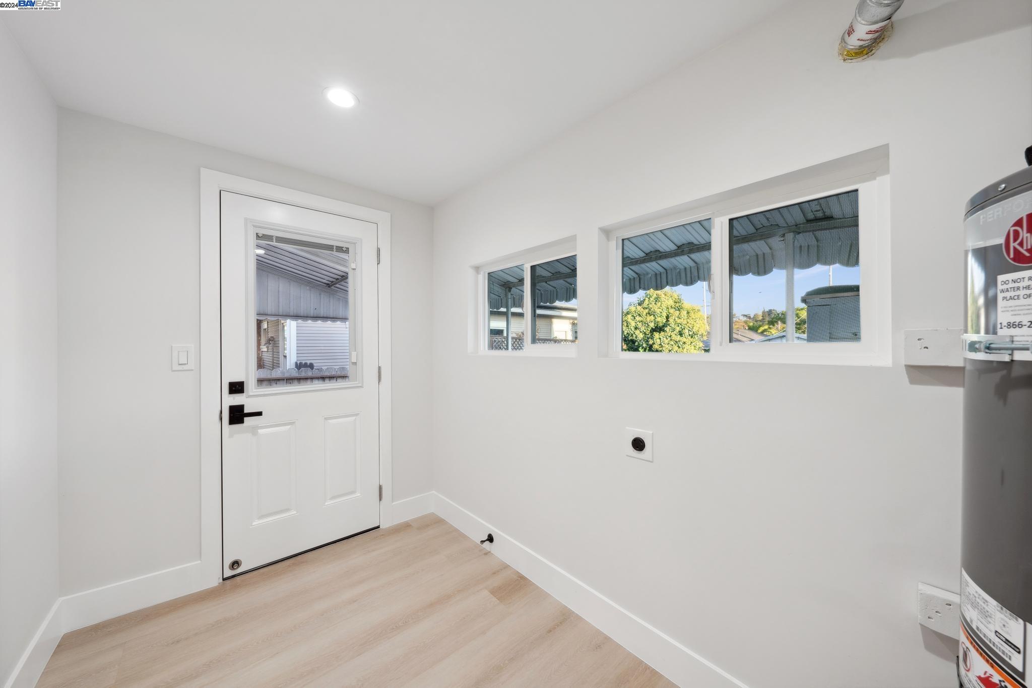 2938 Minna Ave, Oakland, California 94619, 2 Bedrooms Bedrooms, 5 Rooms Rooms,1 BathroomBathrooms,Residential,For Sale,2938 Minna Ave,41078601