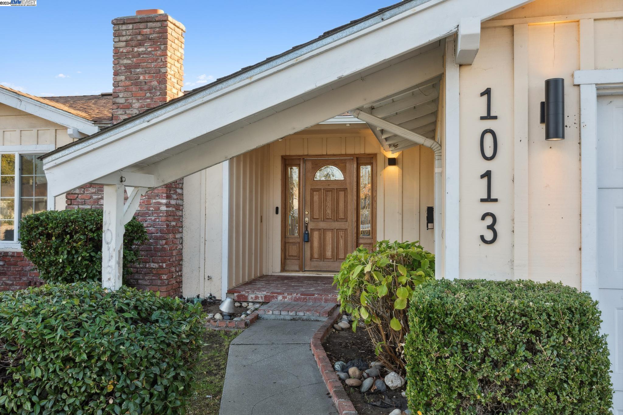 1013 Saint Frances Dr, Antioch, California 94509, 3 Bedrooms Bedrooms, 6 Rooms Rooms,2 BathroomsBathrooms,Residential,For Sale,1013 Saint Frances Dr,41078602