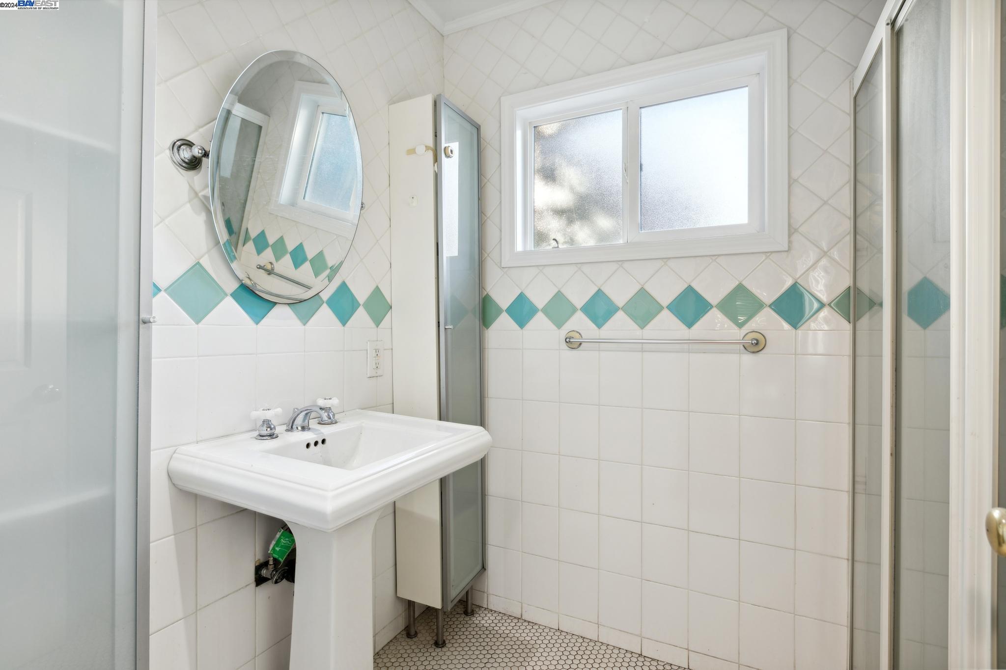 1013 Saint Frances Dr, Antioch, California 94509, 3 Bedrooms Bedrooms, 6 Rooms Rooms,2 BathroomsBathrooms,Residential,For Sale,1013 Saint Frances Dr,41078602