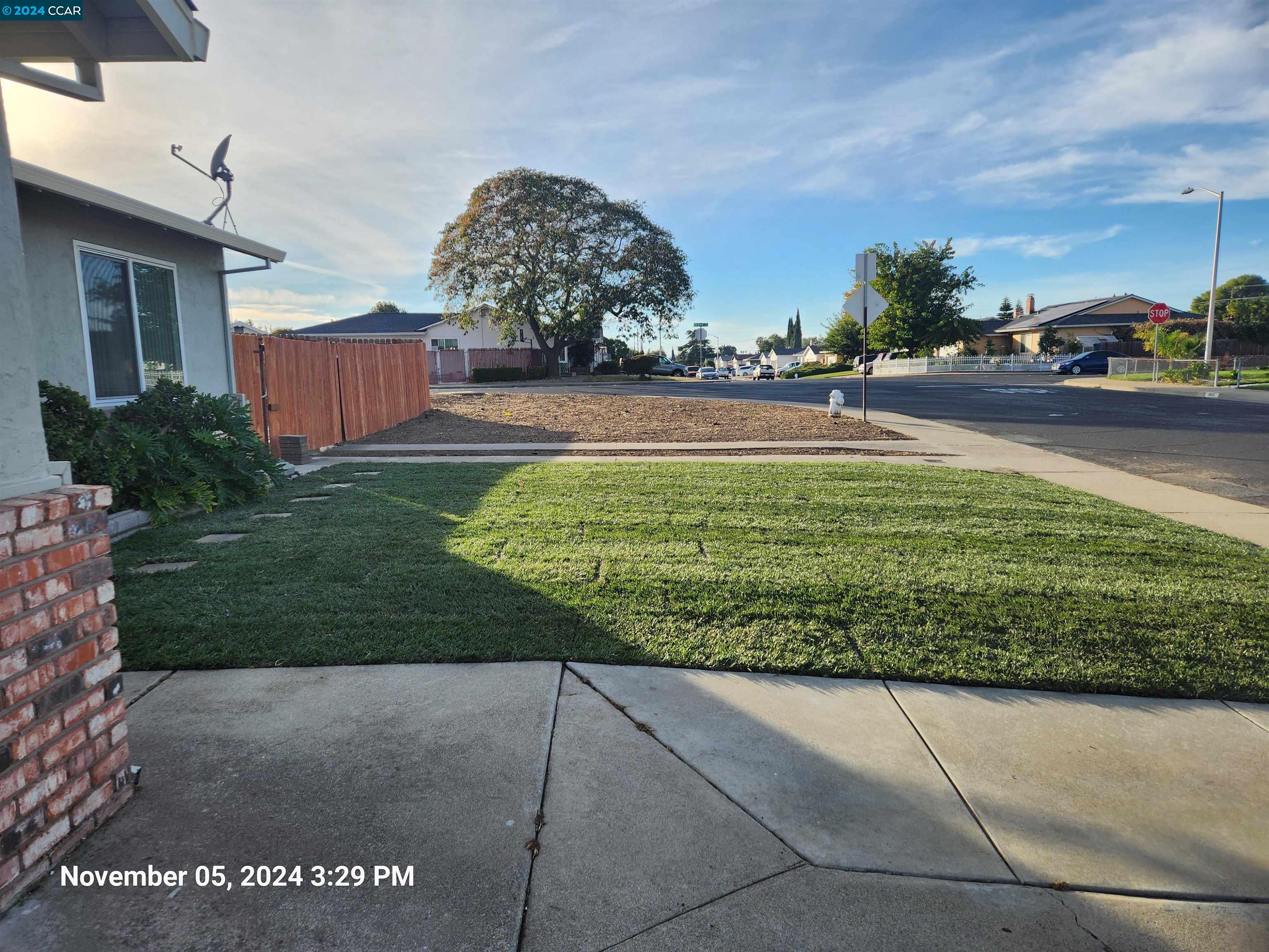 Detail Gallery Image 3 of 32 For 1604 Lipton St, Antioch,  CA 94509 - 3 Beds | 2 Baths