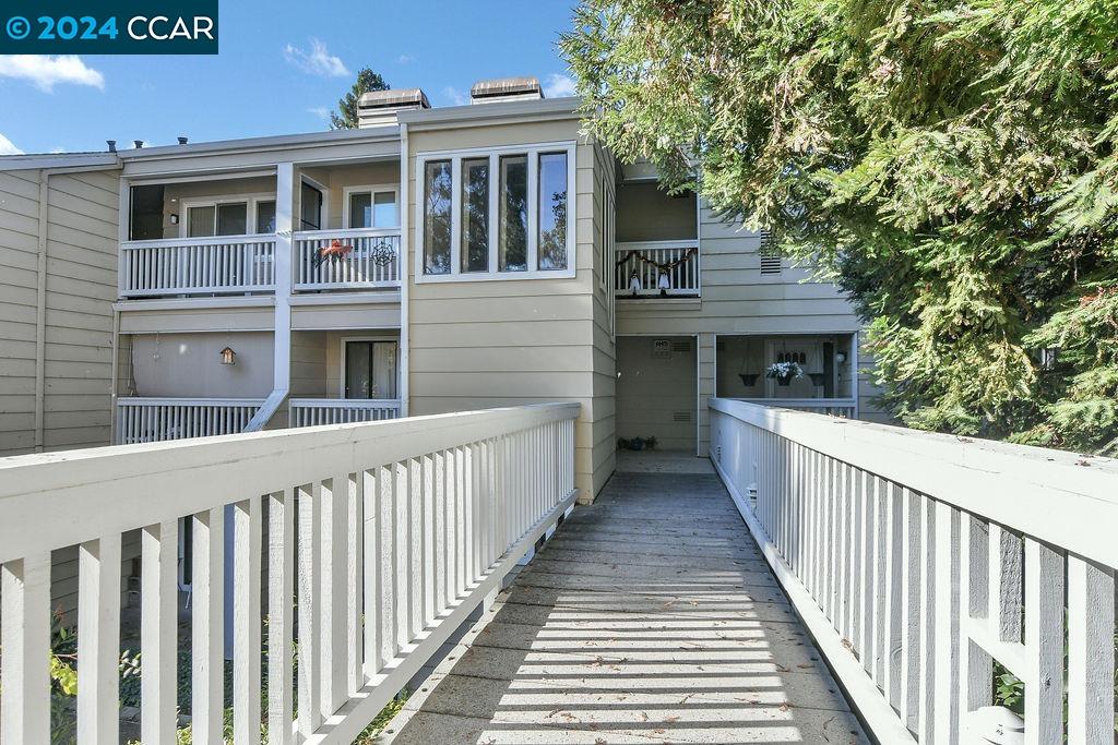 Photo #2: 41078702 Listing 
