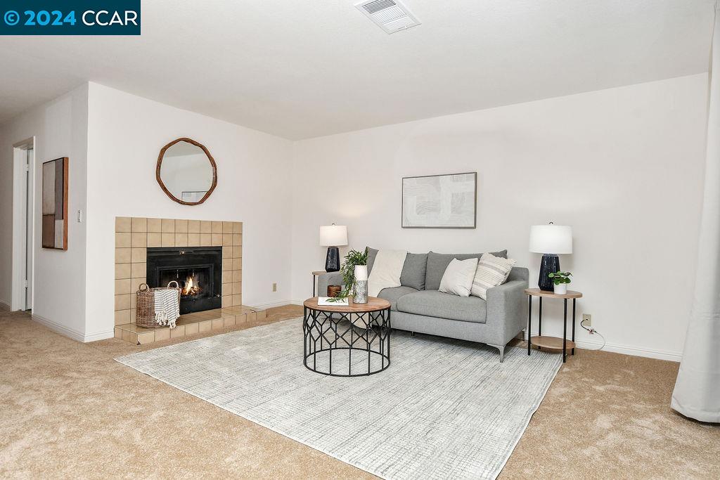 Photo #6: 41078702 Listing 