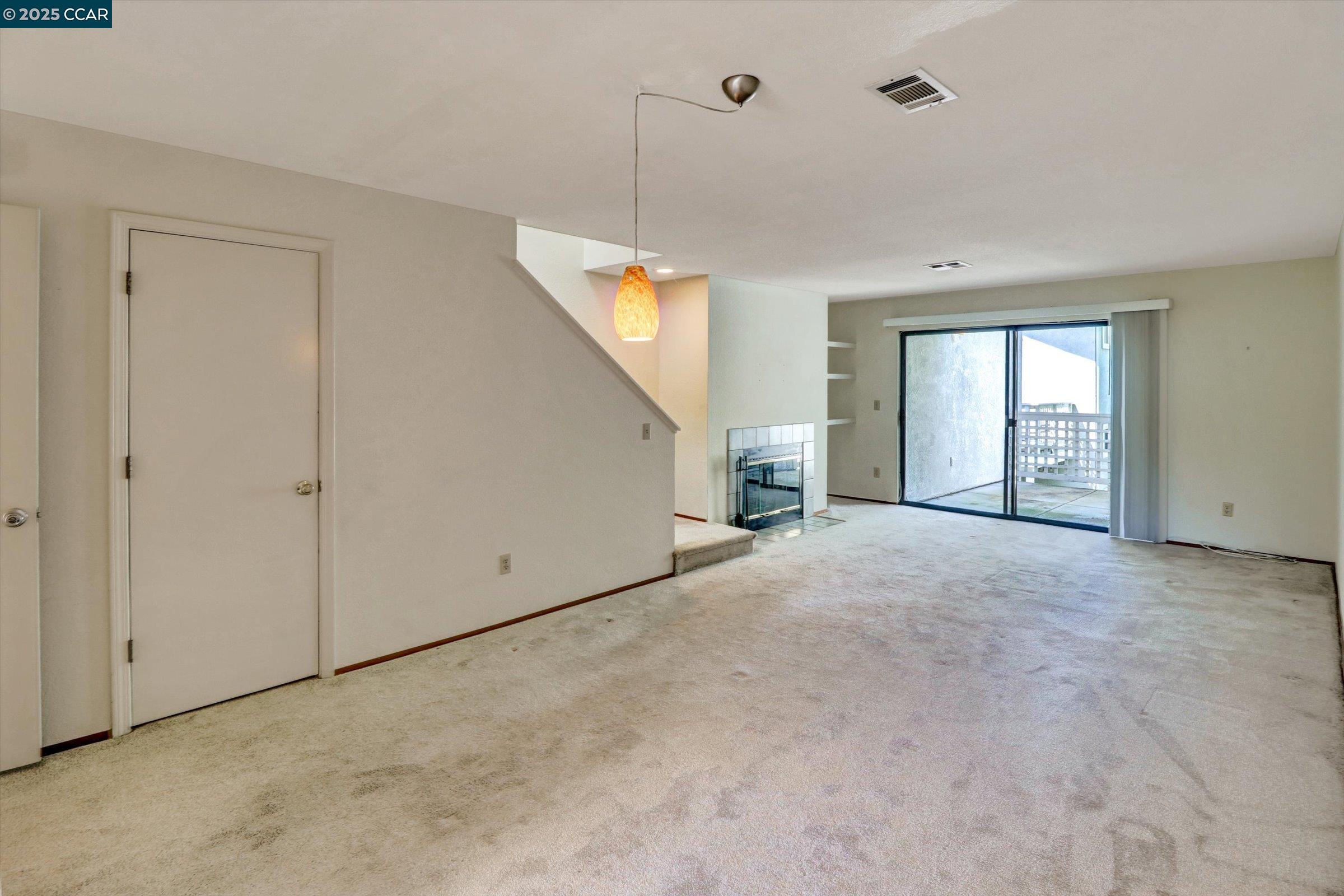 Detail Gallery Image 16 of 52 For 1300 Walden Road #214,  Walnut Creek,  CA 94597 - 2 Beds | 2/1 Baths