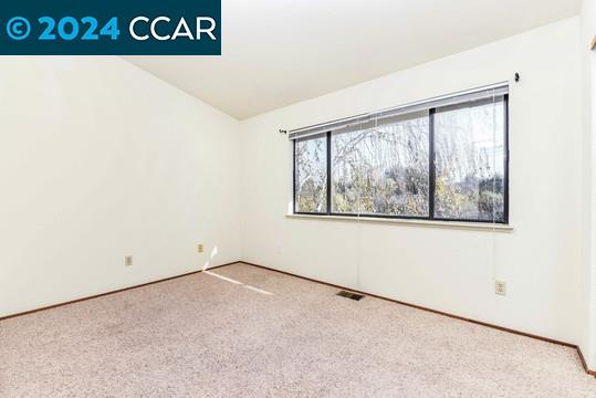 Detail Gallery Image 21 of 52 For 1300 Walden Road #214,  Walnut Creek,  CA 94597 - 2 Beds | 2/1 Baths