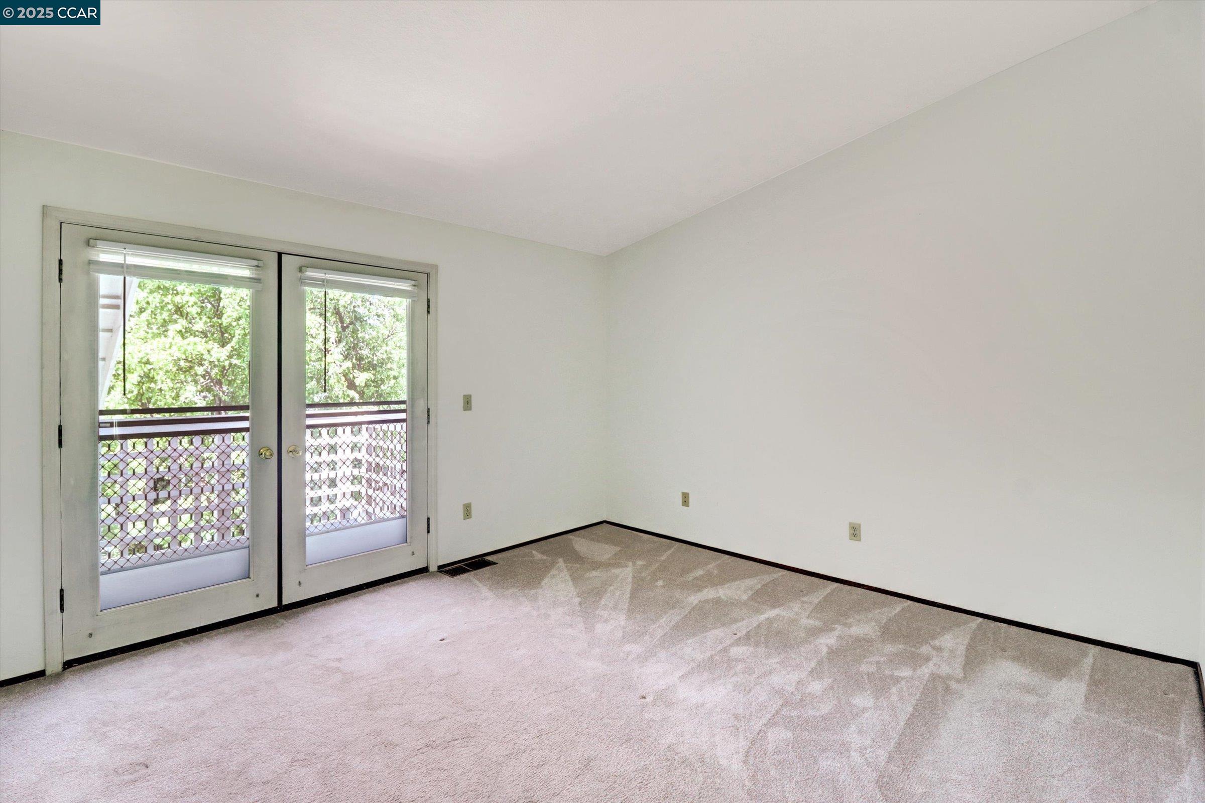 Detail Gallery Image 26 of 52 For 1300 Walden Road #214,  Walnut Creek,  CA 94597 - 2 Beds | 2/1 Baths