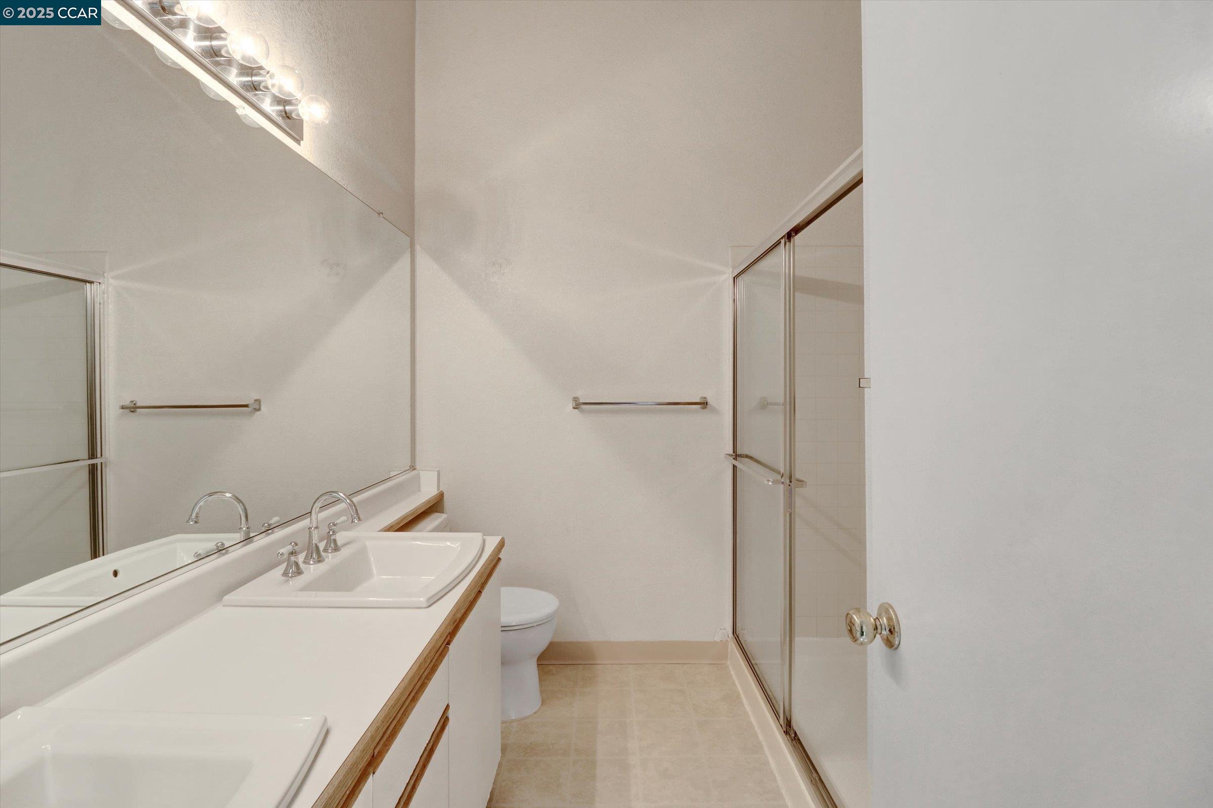 Detail Gallery Image 29 of 52 For 1300 Walden Road #214,  Walnut Creek,  CA 94597 - 2 Beds | 2/1 Baths