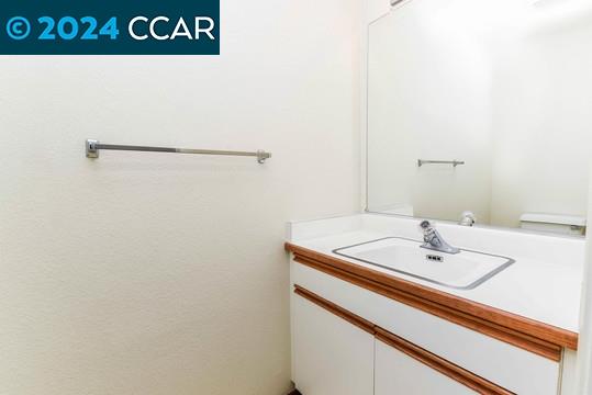 Detail Gallery Image 38 of 52 For 1300 Walden Road #214,  Walnut Creek,  CA 94597 - 2 Beds | 2/1 Baths