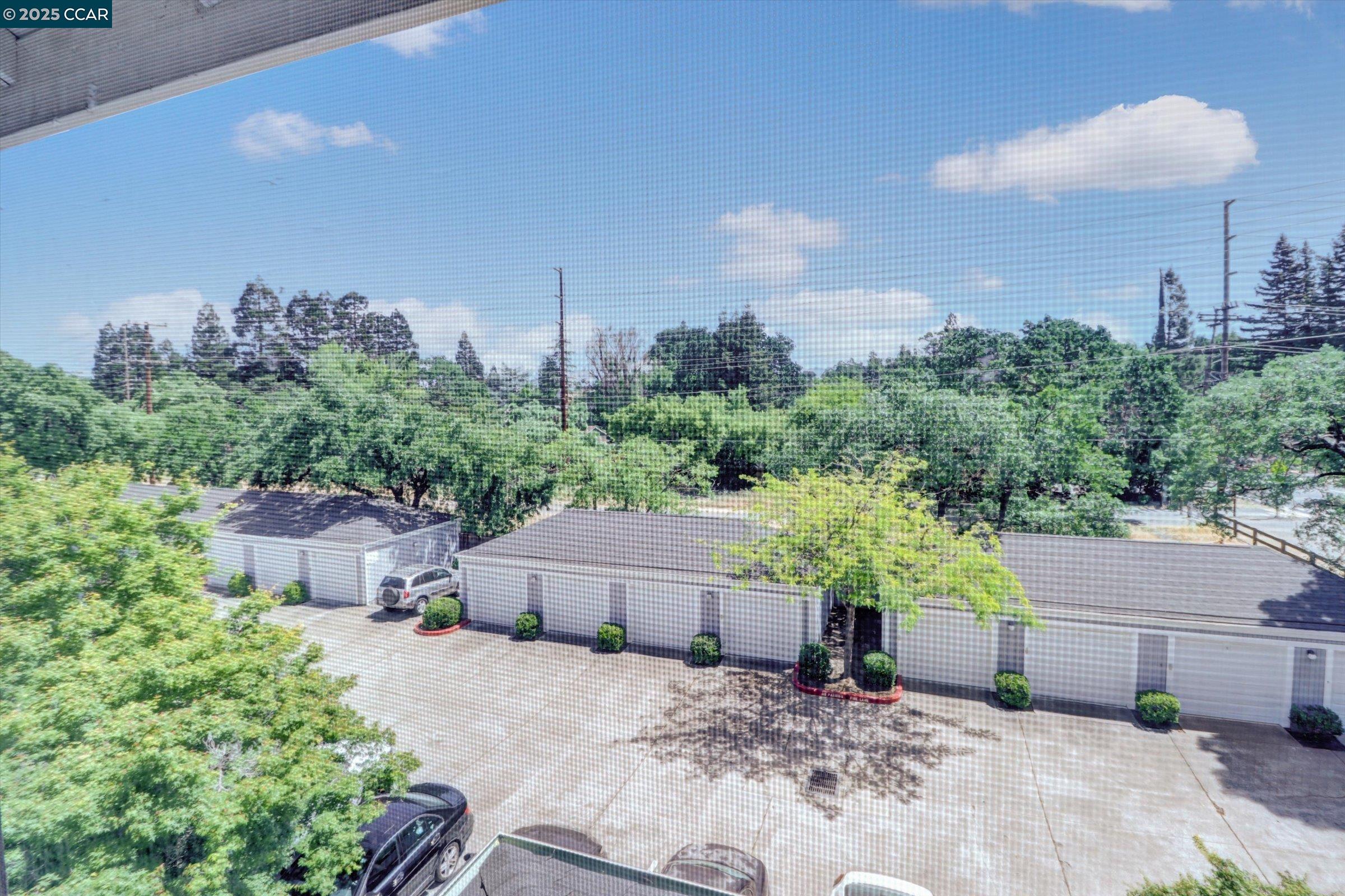 Detail Gallery Image 45 of 52 For 1300 Walden Road #214,  Walnut Creek,  CA 94597 - 2 Beds | 2/1 Baths