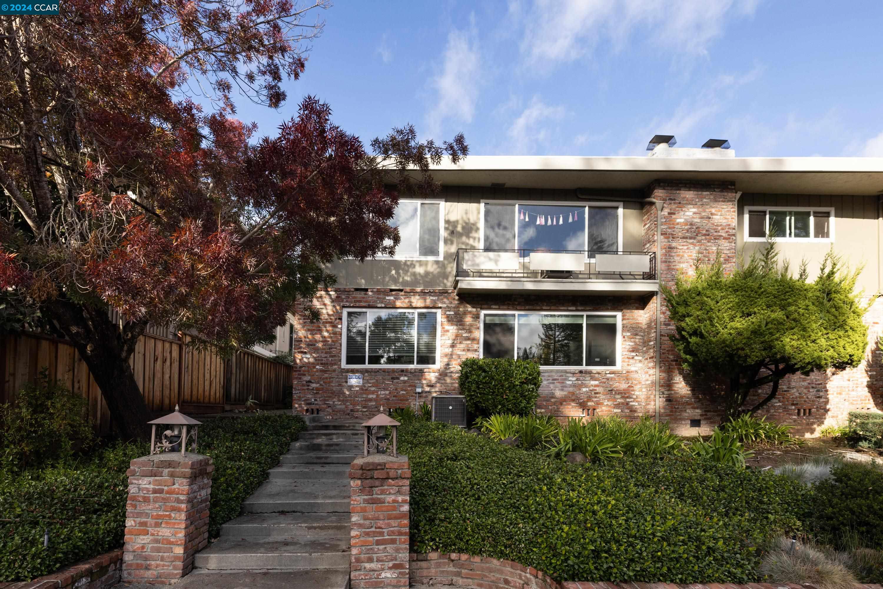 Detail Gallery Image 1 of 1 For 2145 Donald Drive #2,  Moraga,  CA 94556 - 2 Beds | 1 Baths