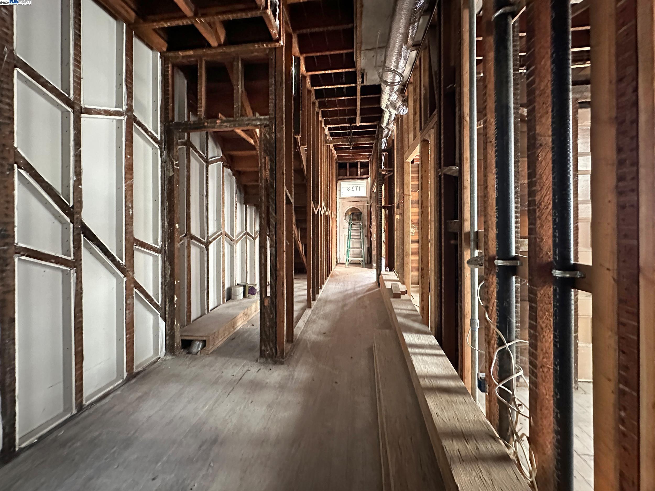 property-img